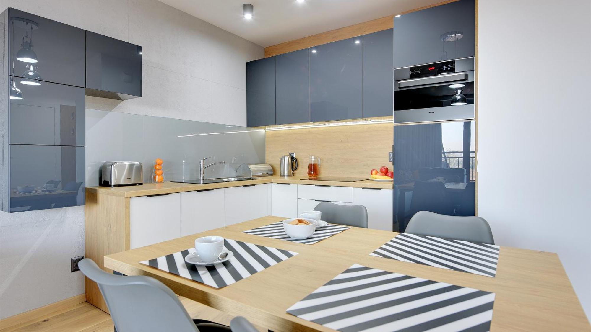 Elegant And Comfortable In Dom & House Apartment