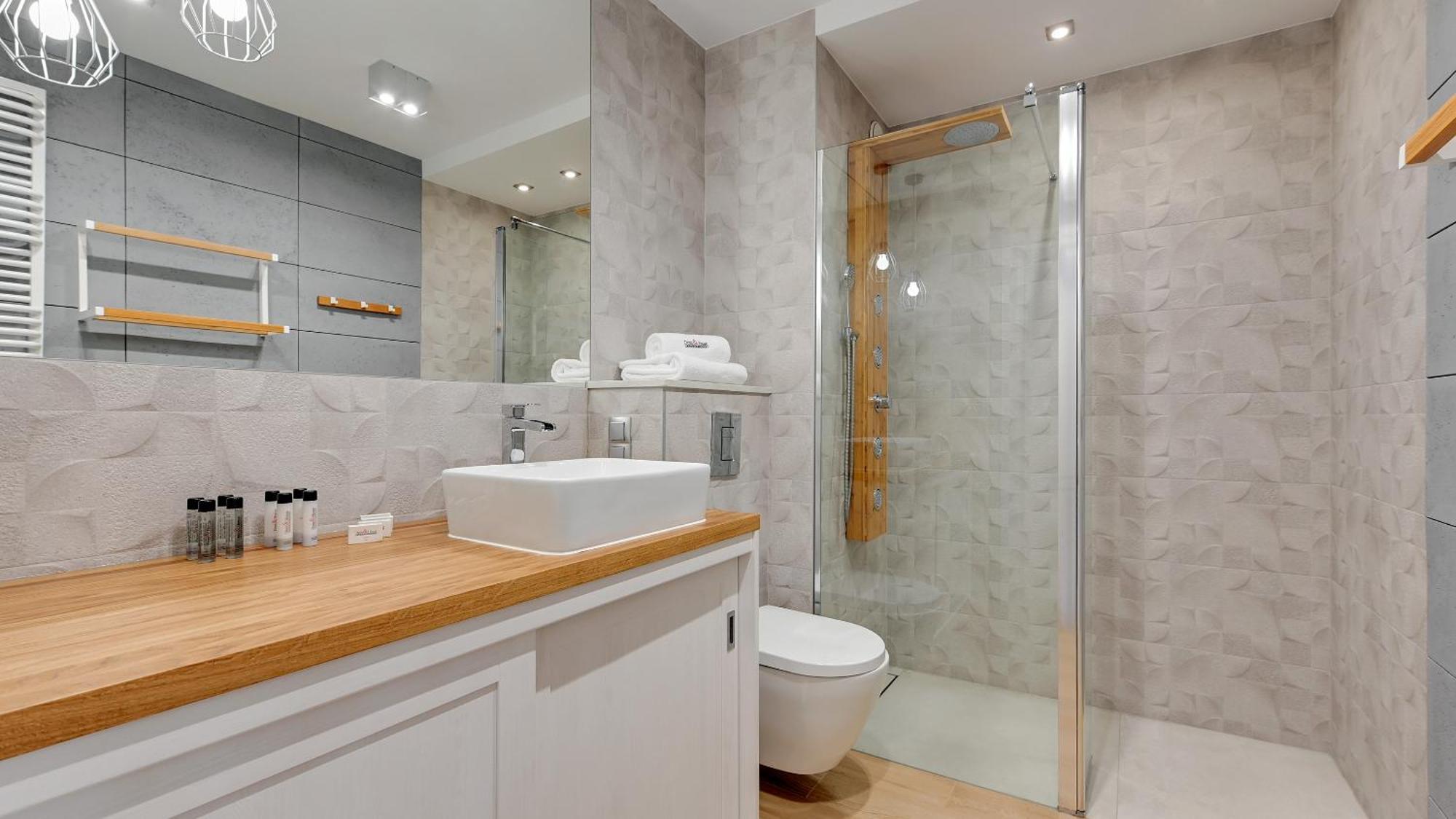 Comfortable With Access To The Gym Dom & House Căn hộ *