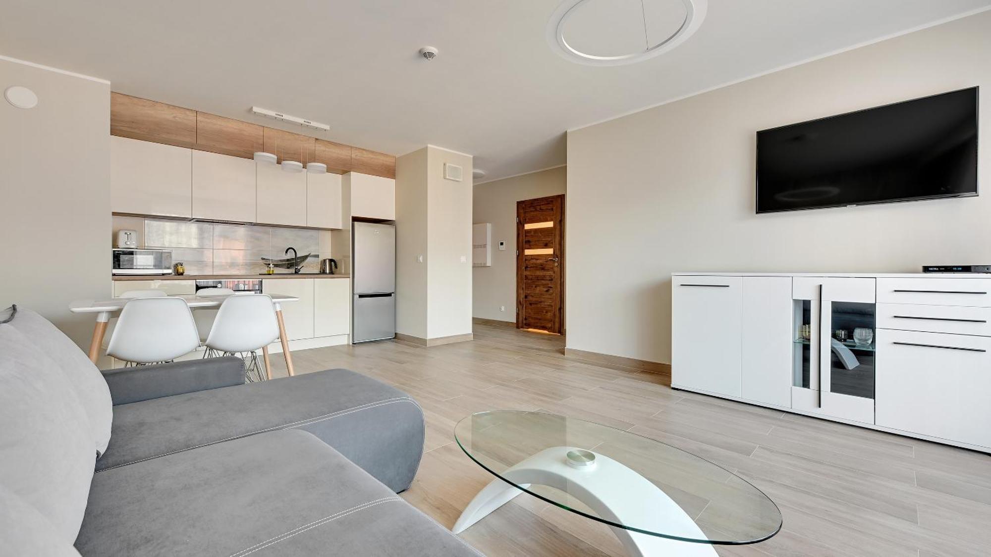 Comfortable With Access To The Gym Dom & House Apartment