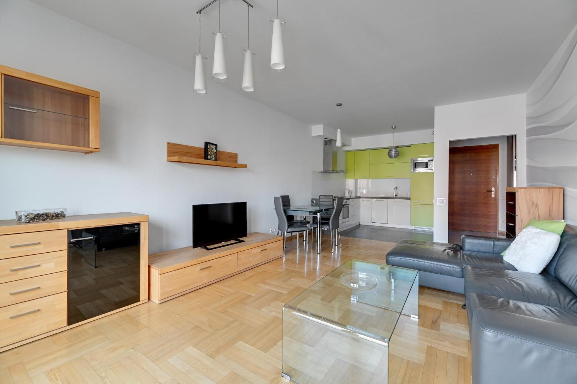 Economy Dom & House By The River In With Pool, Sauna And Gym Apartment *