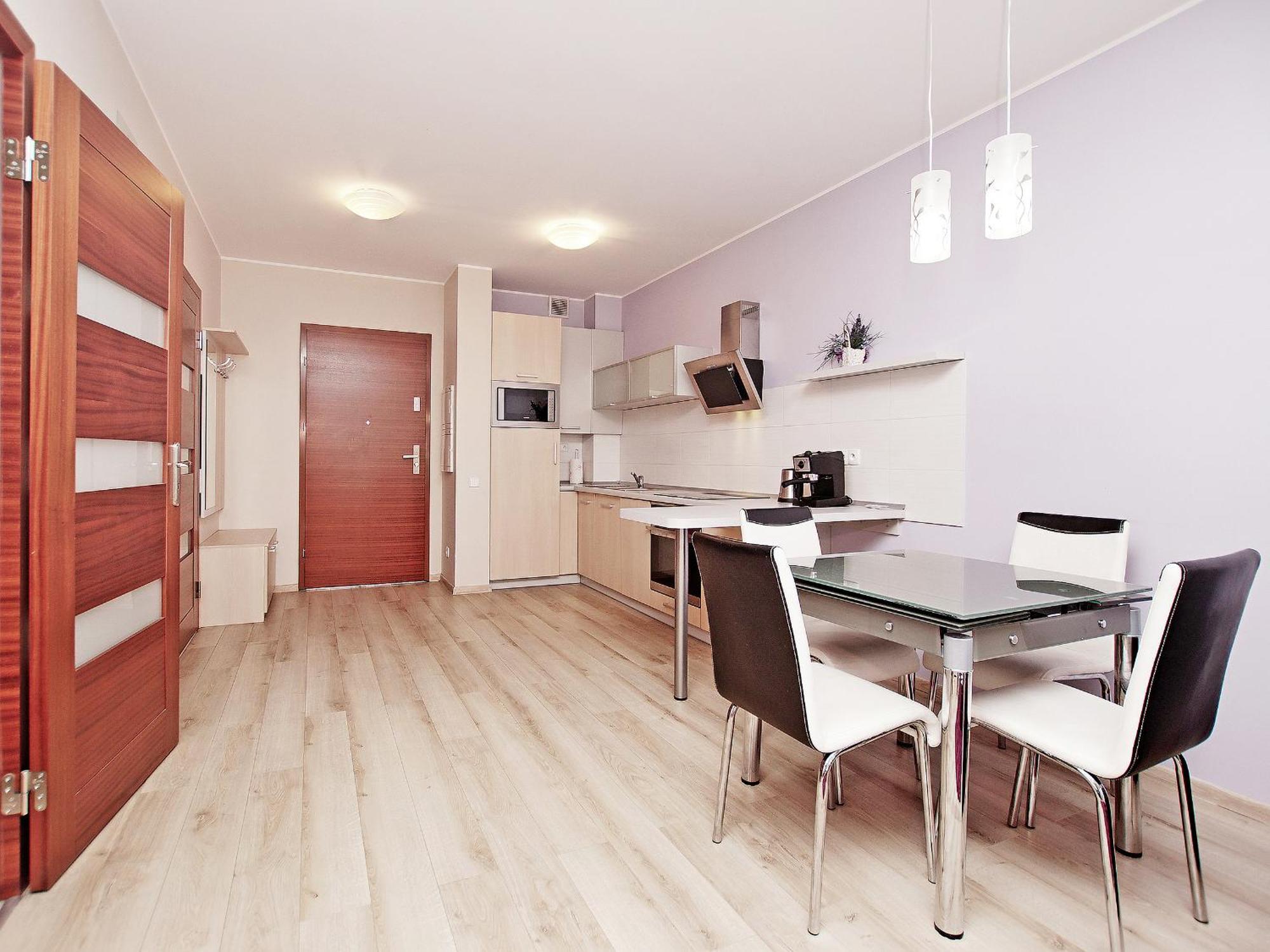 Economy Dom & House By The River In With Pool, Sauna And Gym