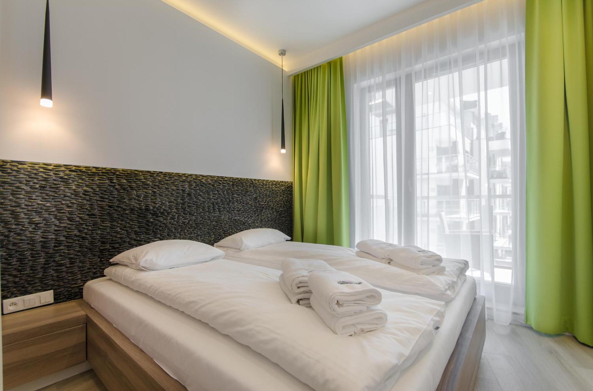 Apartment Economy Dom & House By The River In With Pool, Sauna And Gym Gdansk