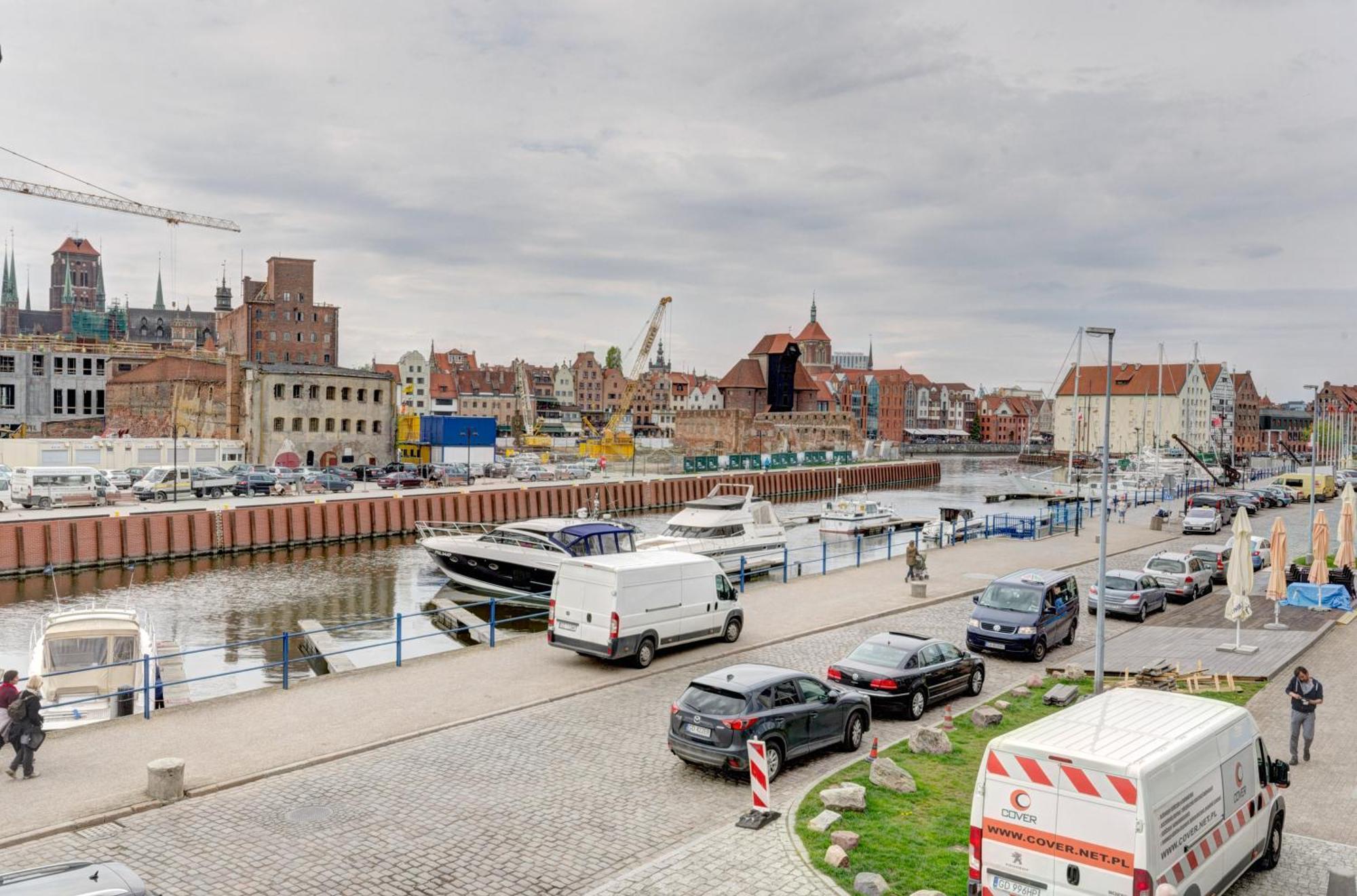Dom & House Szafarnia Modern On The Motlawa River Gdansk