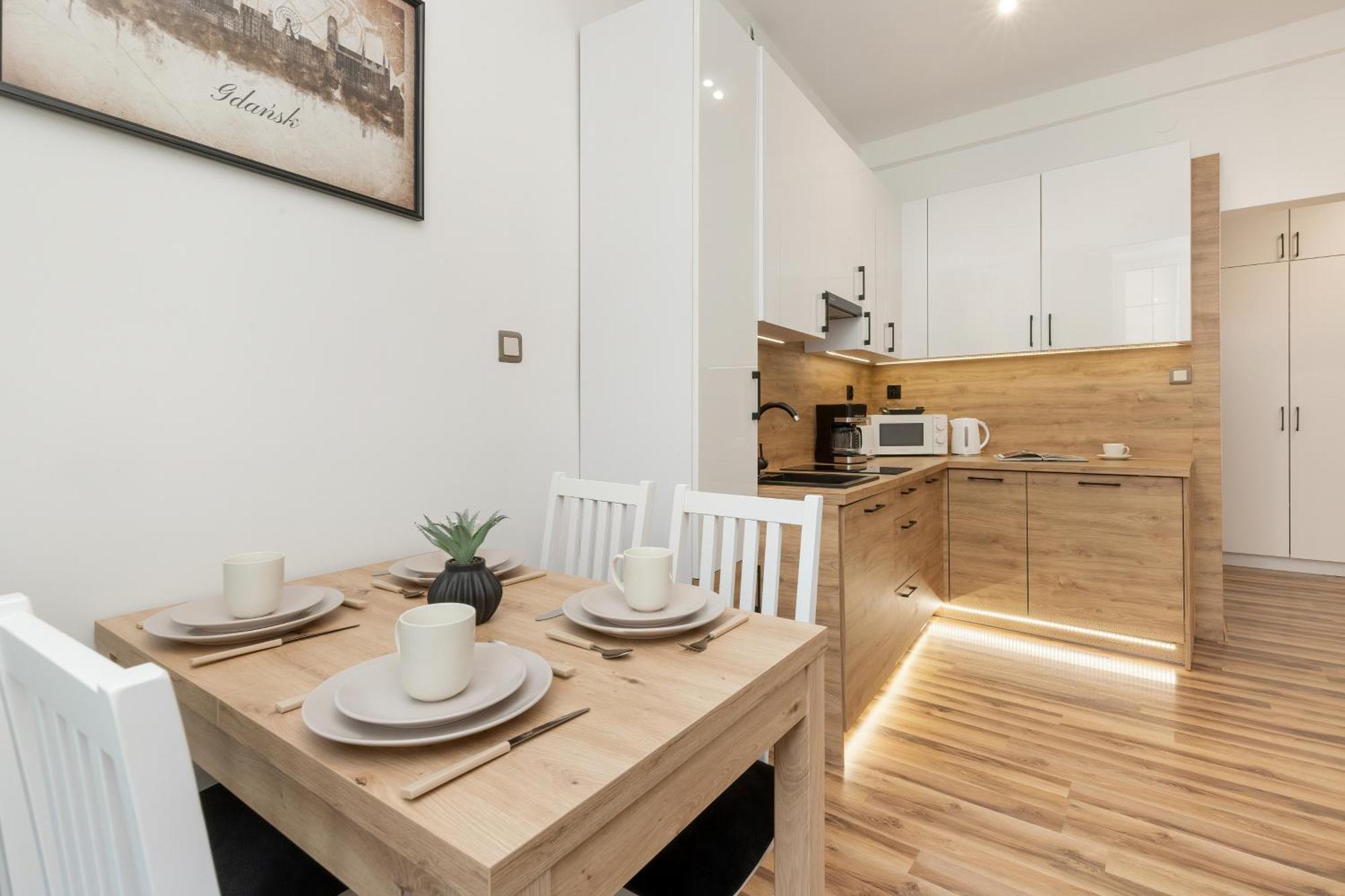Apartment Cosy In Center By Renters Gdansk