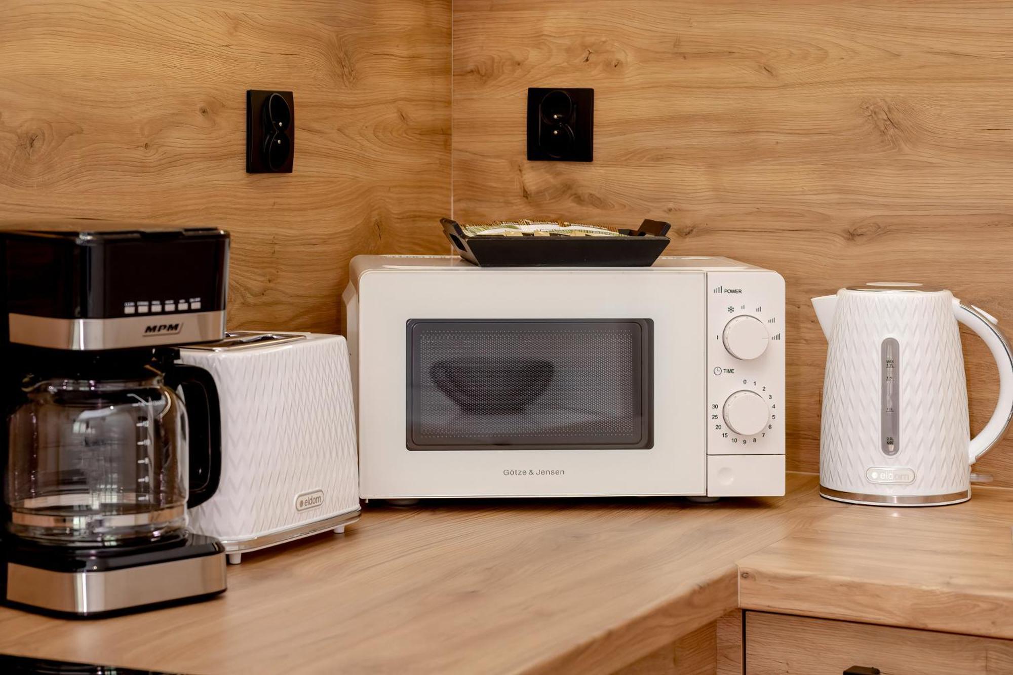 Cosy In Center By Renters Apartment