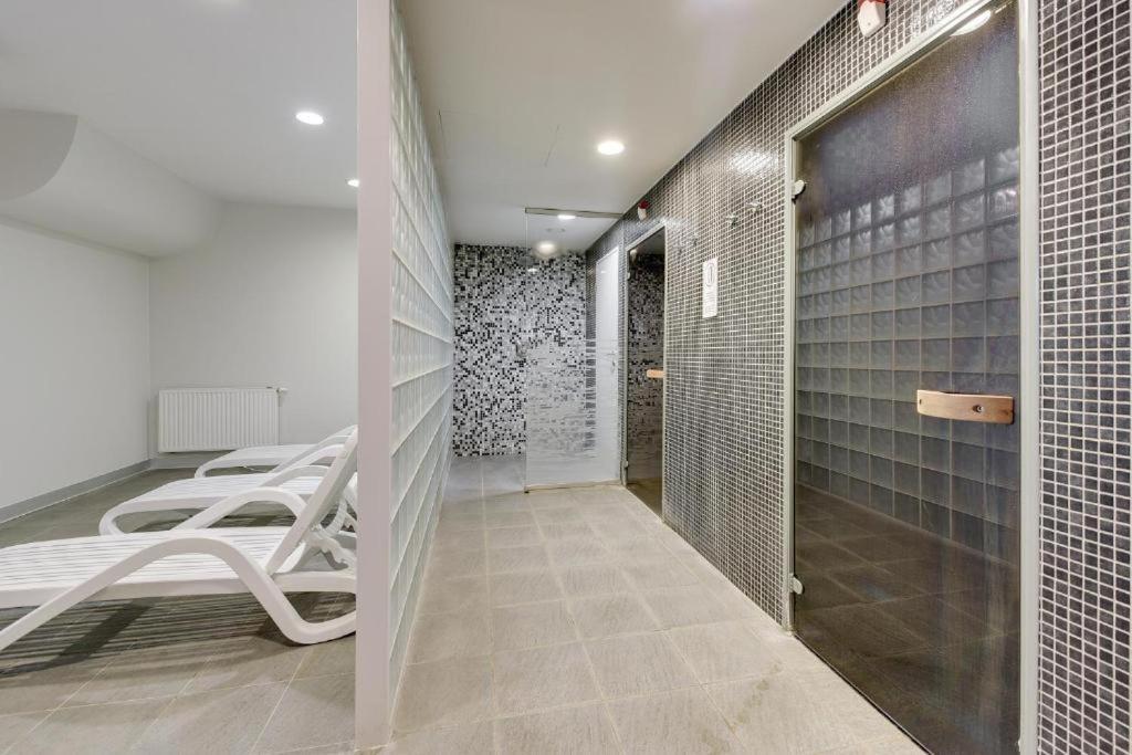 Waterlane River View Premium Spa, Pool & Gym By Downtown *