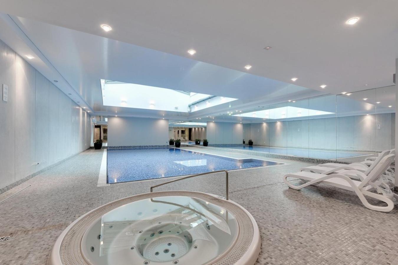 Apartment Waterlane River View Premium Spa, Pool & Gym By Downtown