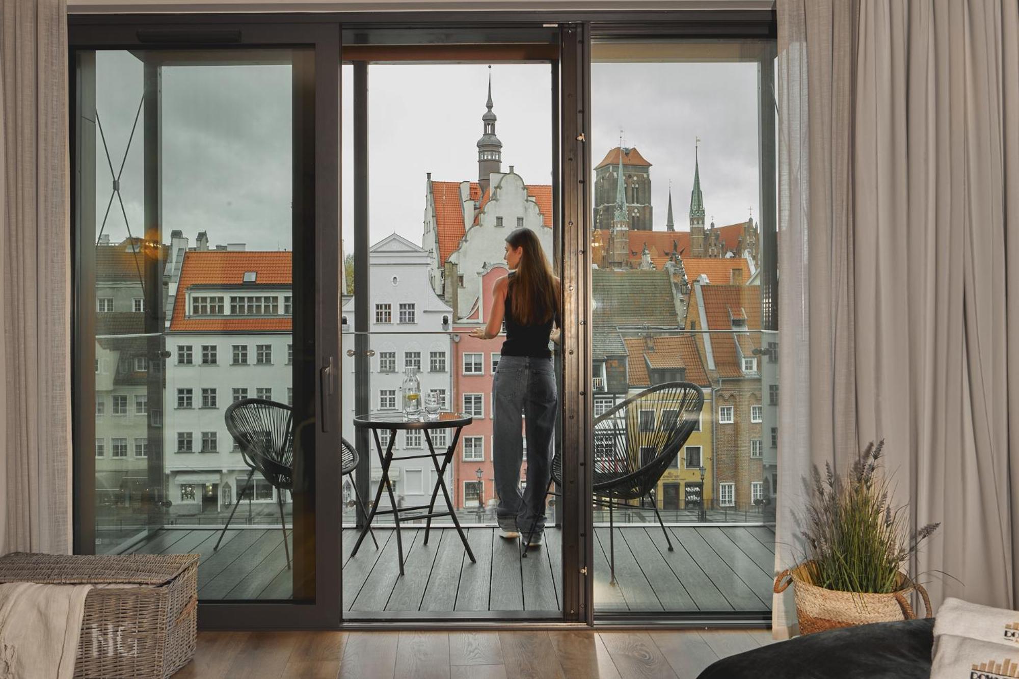Deo Plaza Riverside & Radisson By Downtown Apartment Gdansk