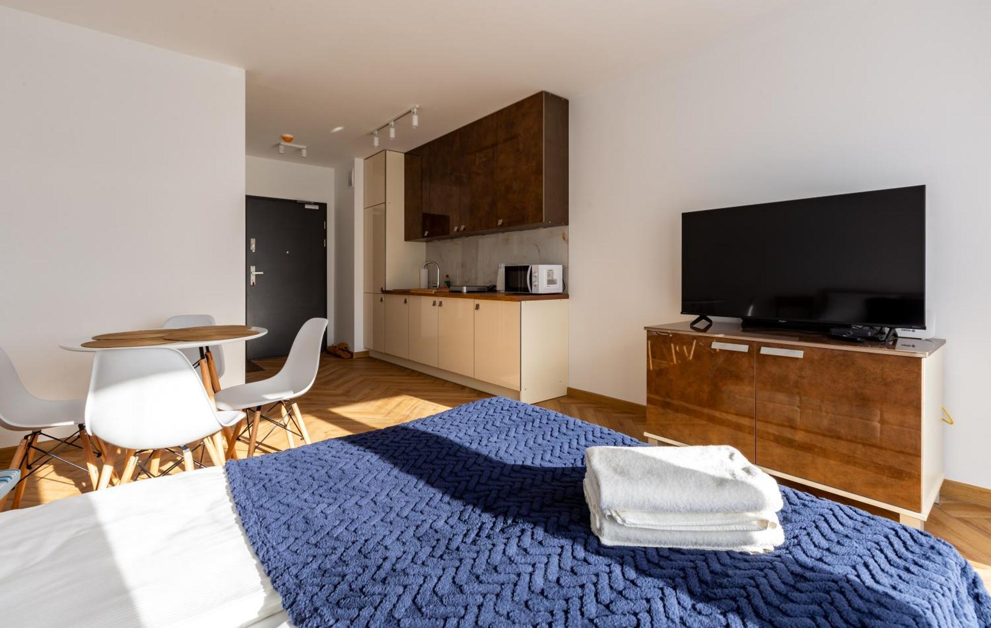 Apartment Mostek Sapphire Navy Gdansk