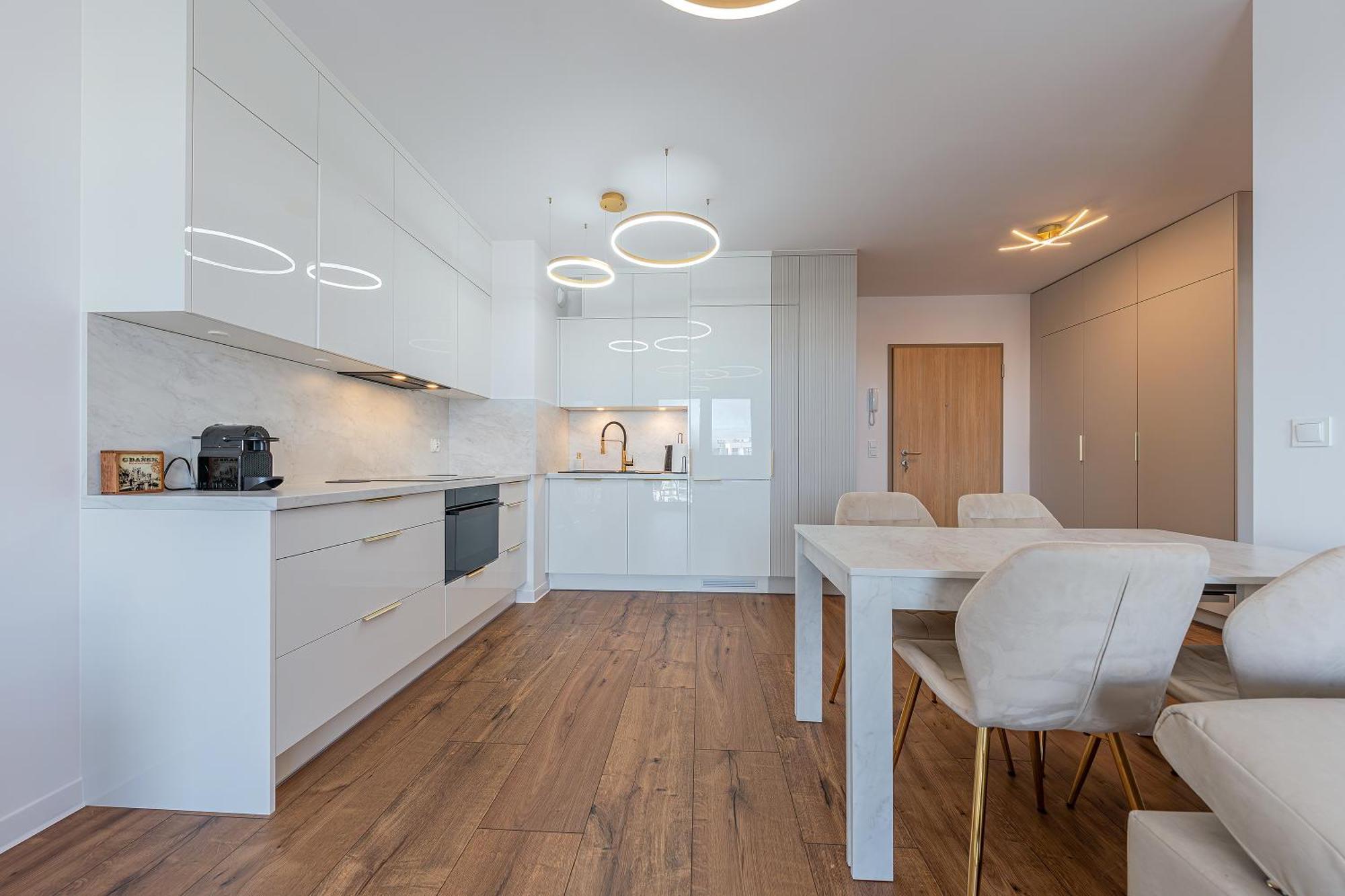 House Managers - Lighthouse * Gdansk