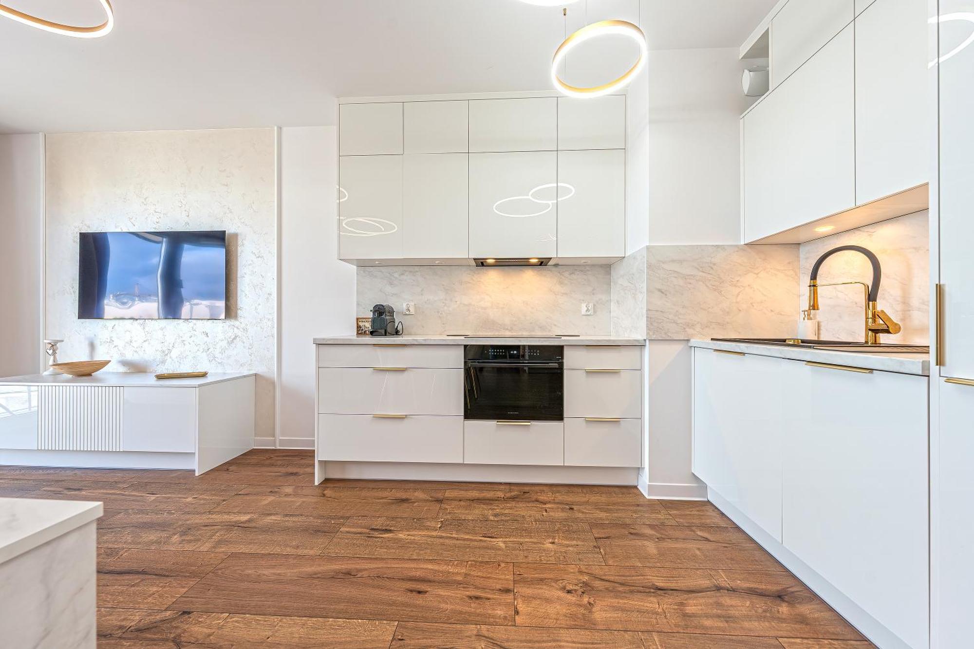 House Managers - Lighthouse Apartment Gdansk
