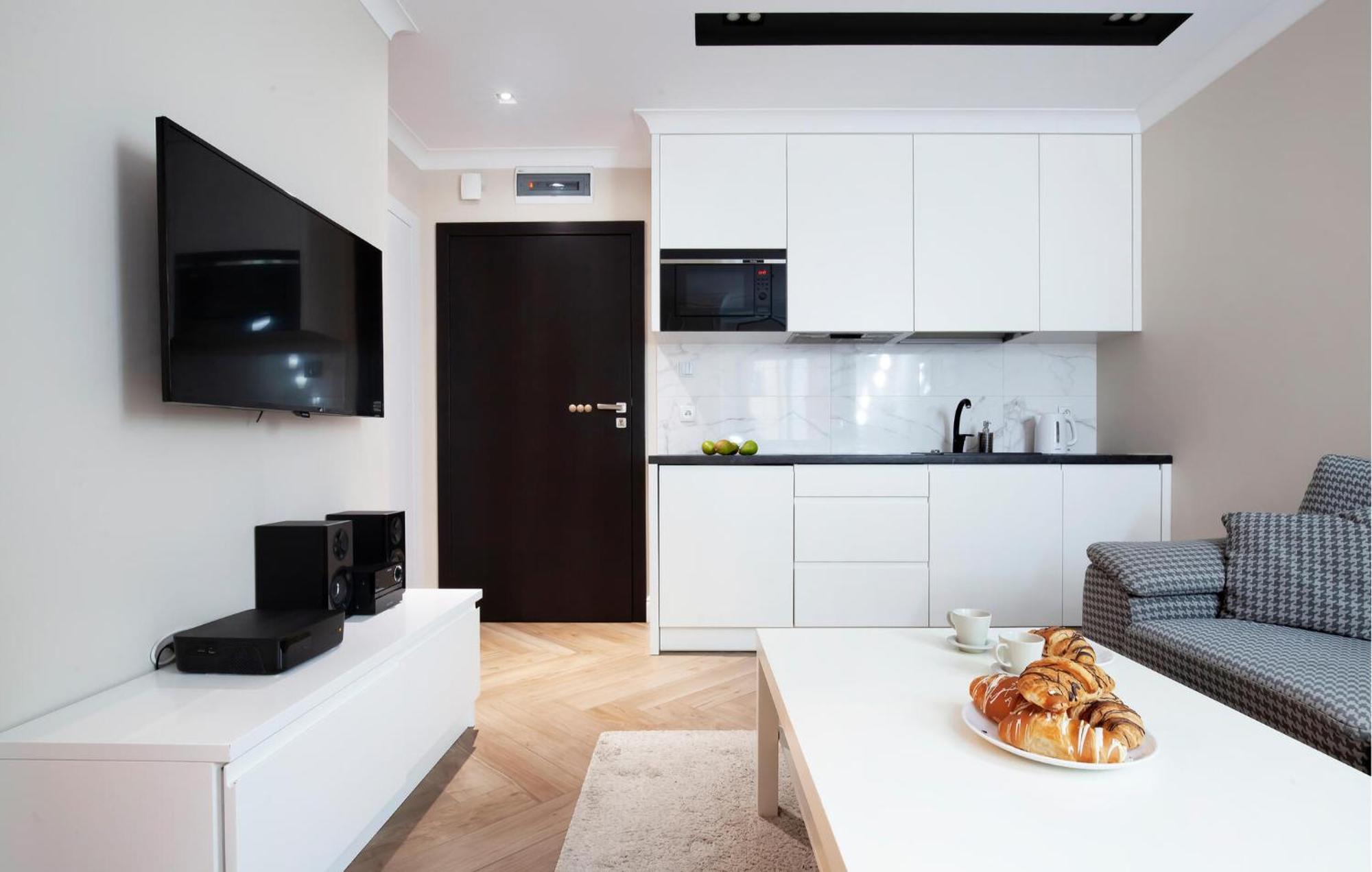 1 Bedroom Gorgeous In * Gdansk