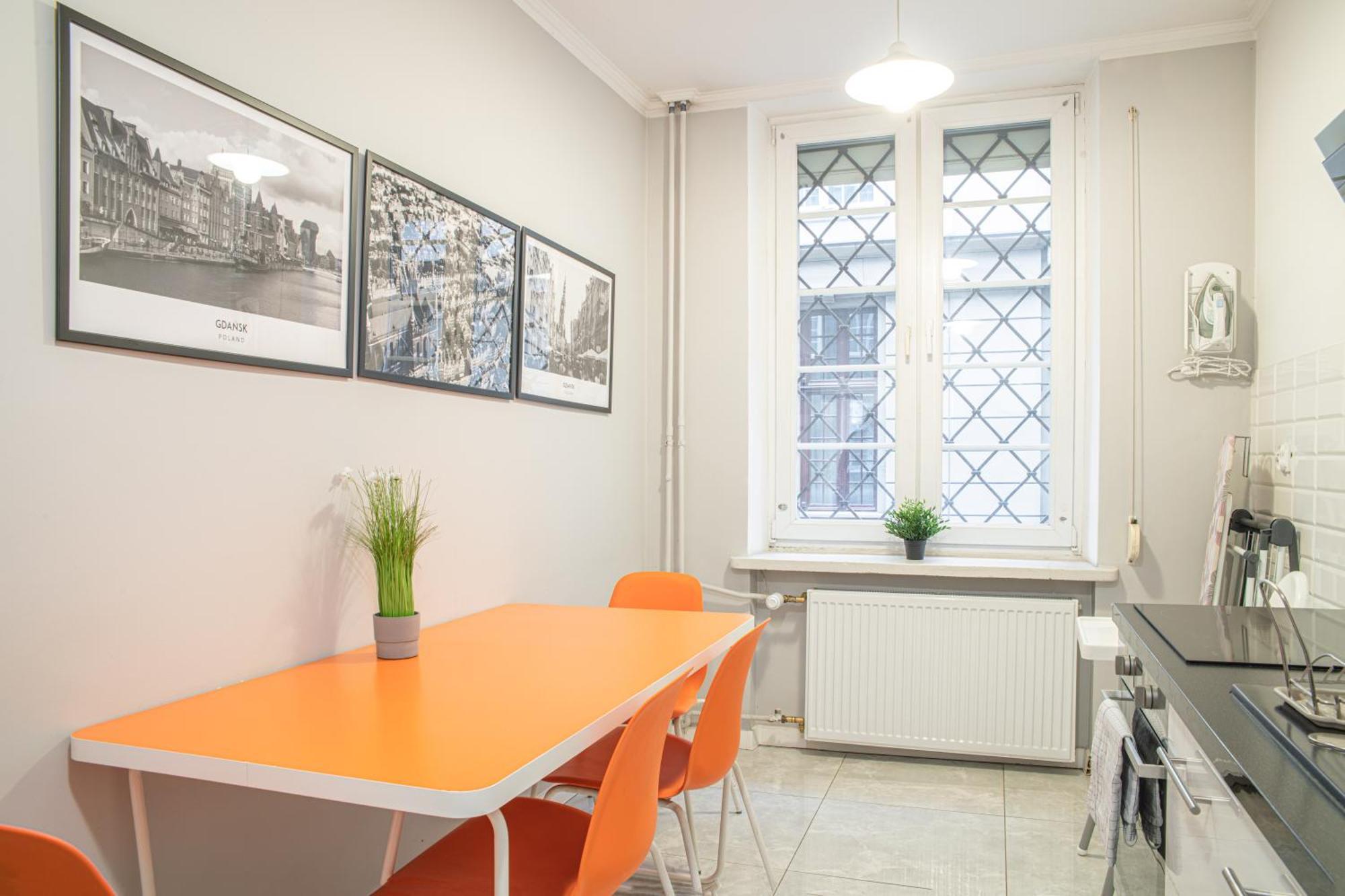 Lily - Private In The Old Town Privat bolig