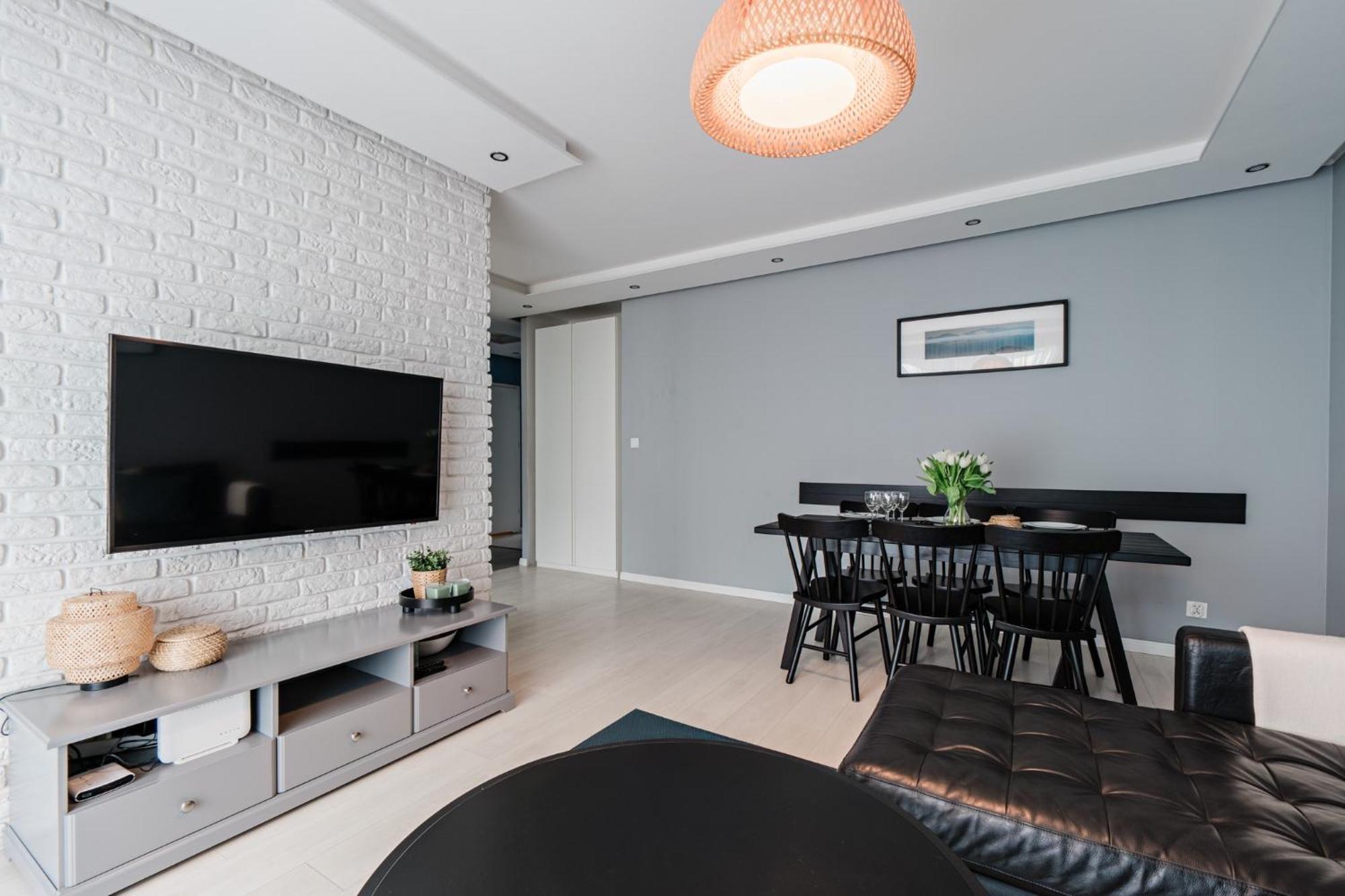 Aurora, Free Parking Apartamento