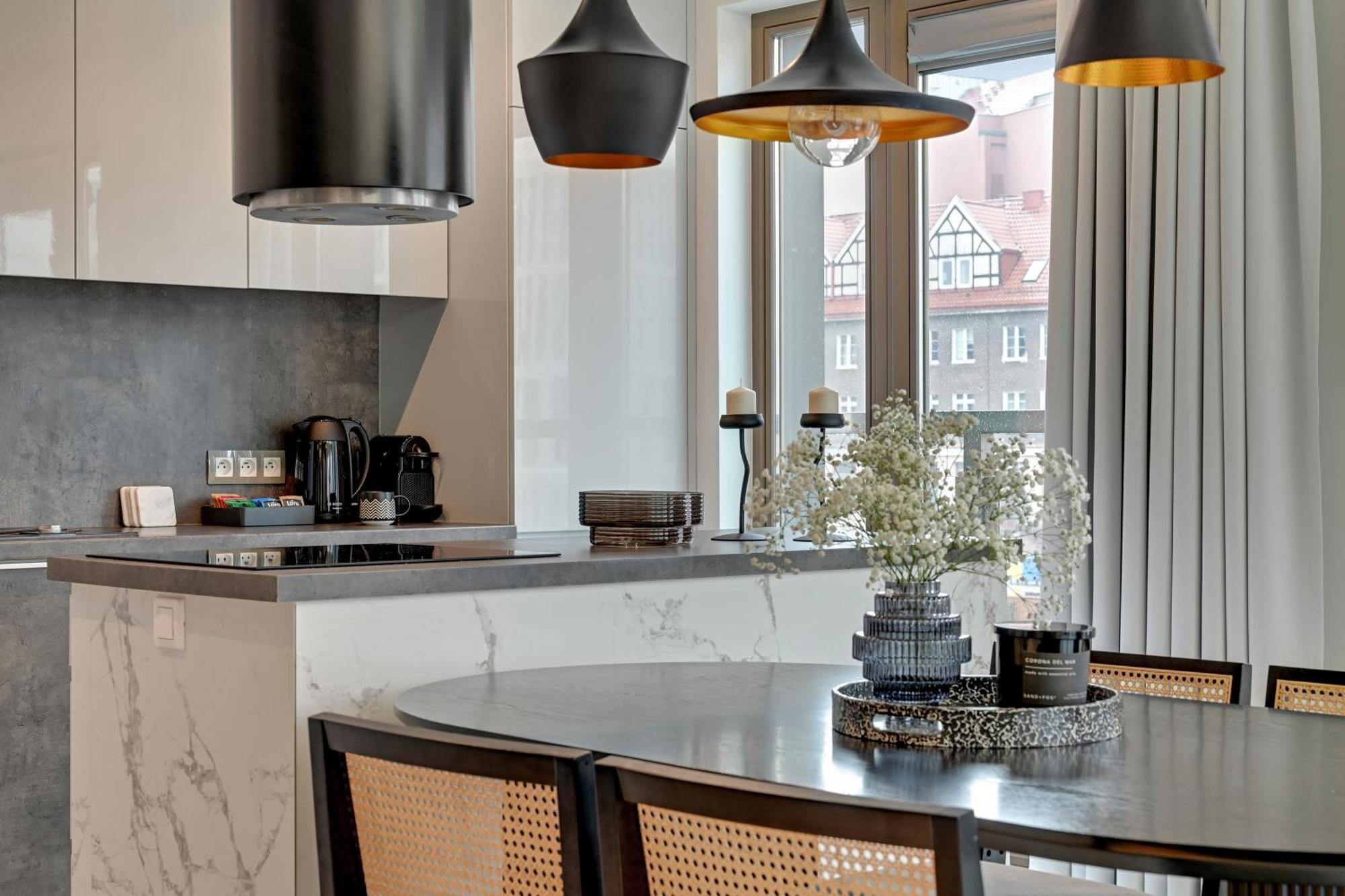 Waterlane River View Premium Spa, Pool & Gym By Downtown Apartment Gdansk