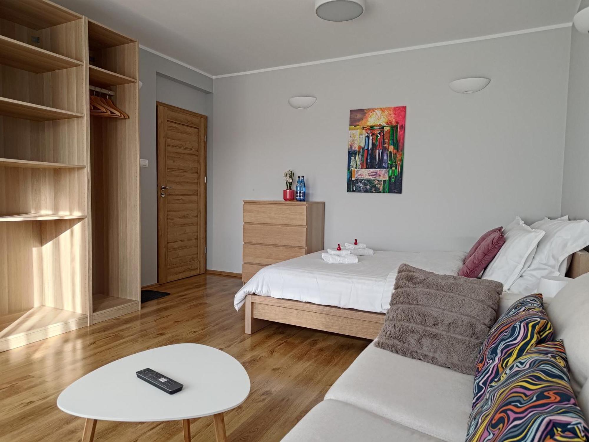 Apartment Comfort & Sunny *