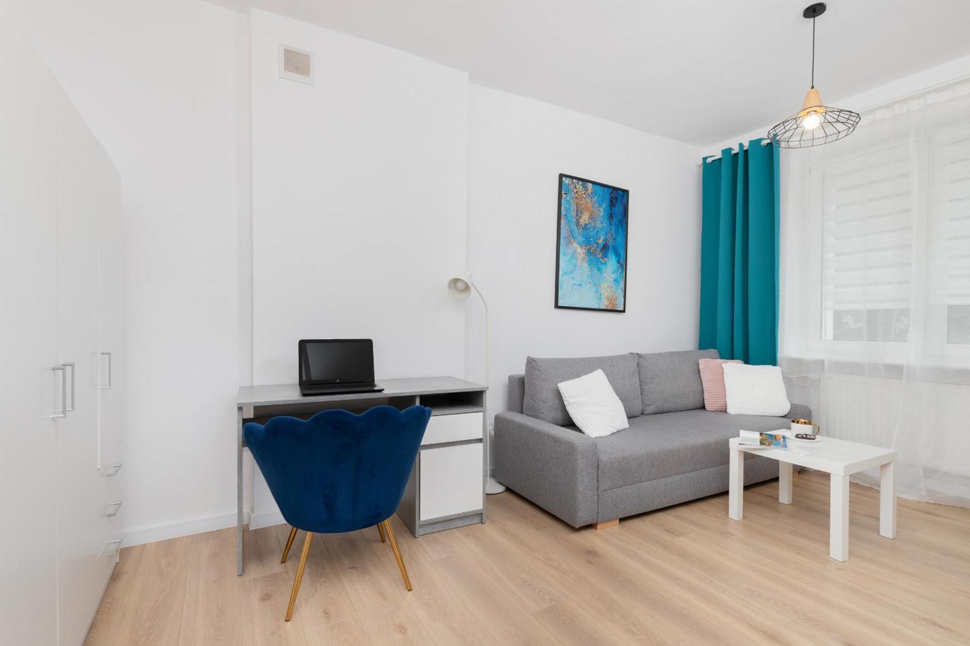 Beautiful & Comfortable Spacious In By Renters Apartment