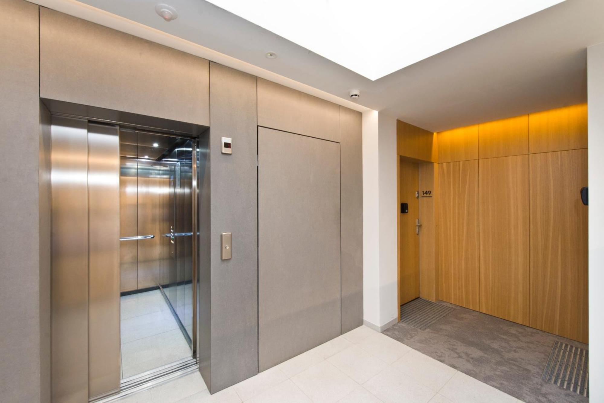 Yourapart Rajska Centre Aparthotel