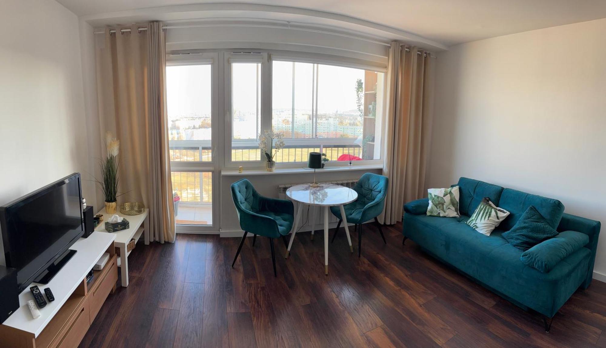Seaside Apartment *