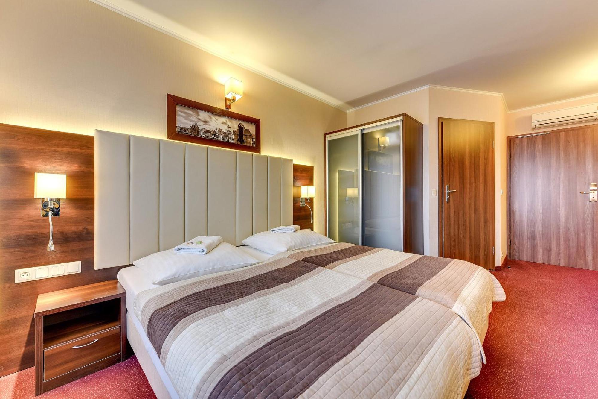 Hotel Amber 3*