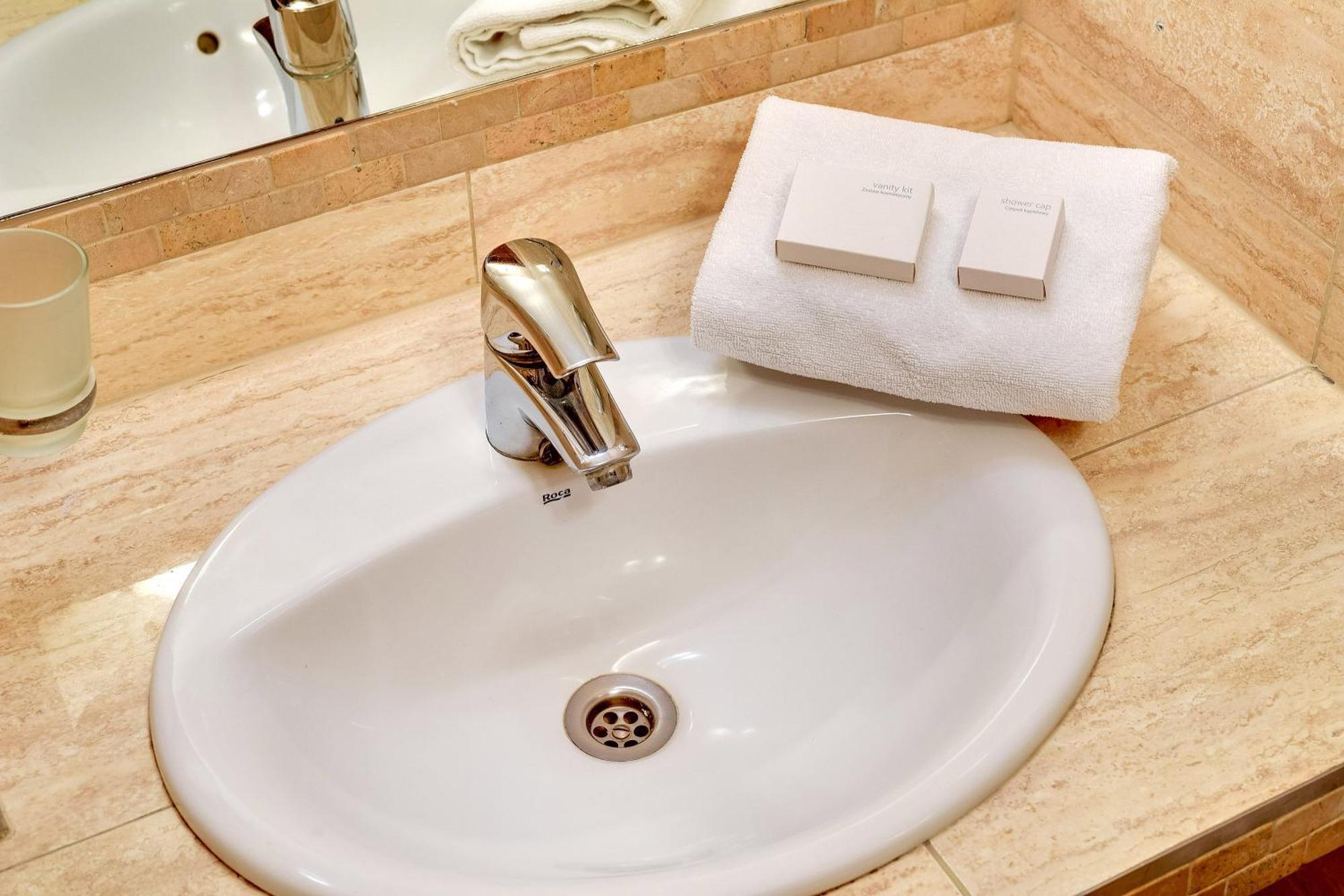 Hotel Amber 3*