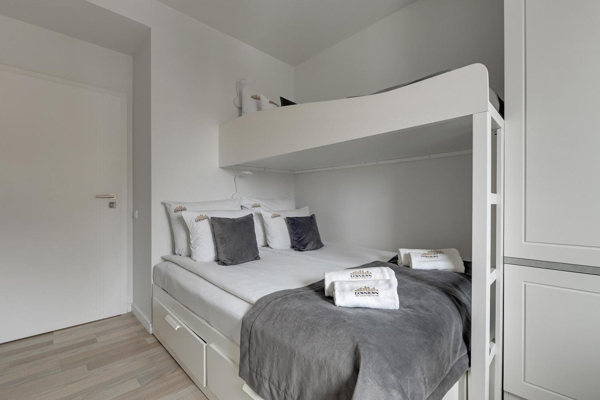 Waterlane Riverside - Spa, Pool, Gym & Parking By Downtown Apartment Gdansk