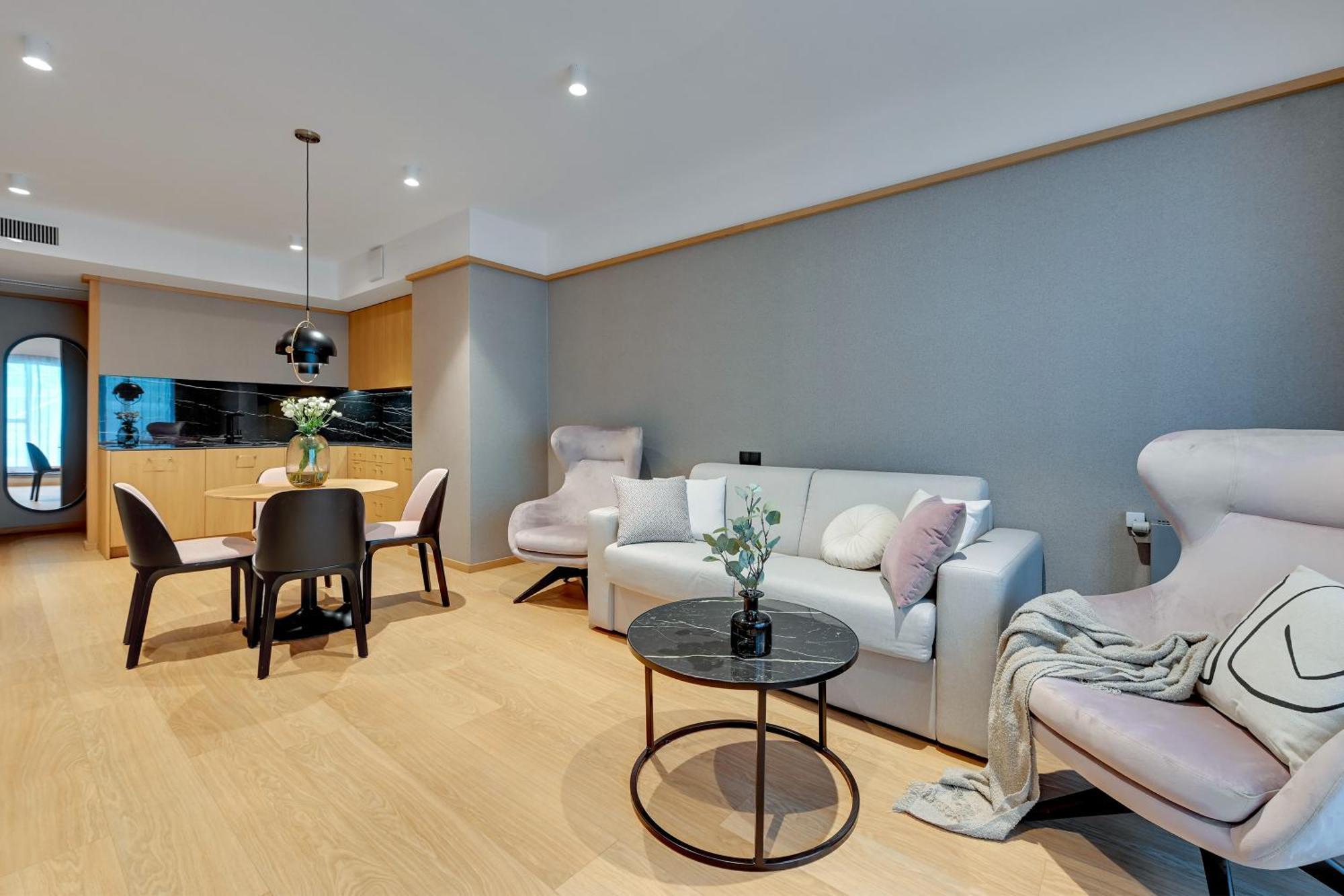 Apartment Flatbook - Center Deo Plaza I *
