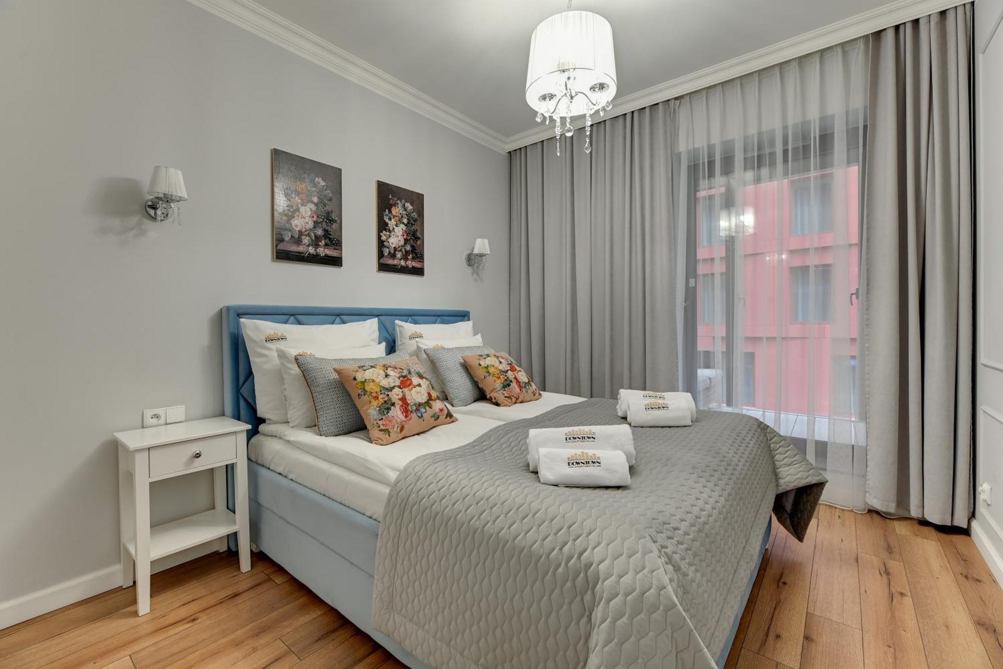 Deo Plaza Premium Suites, Riverside & Radisson By Downtown * Gdańsk