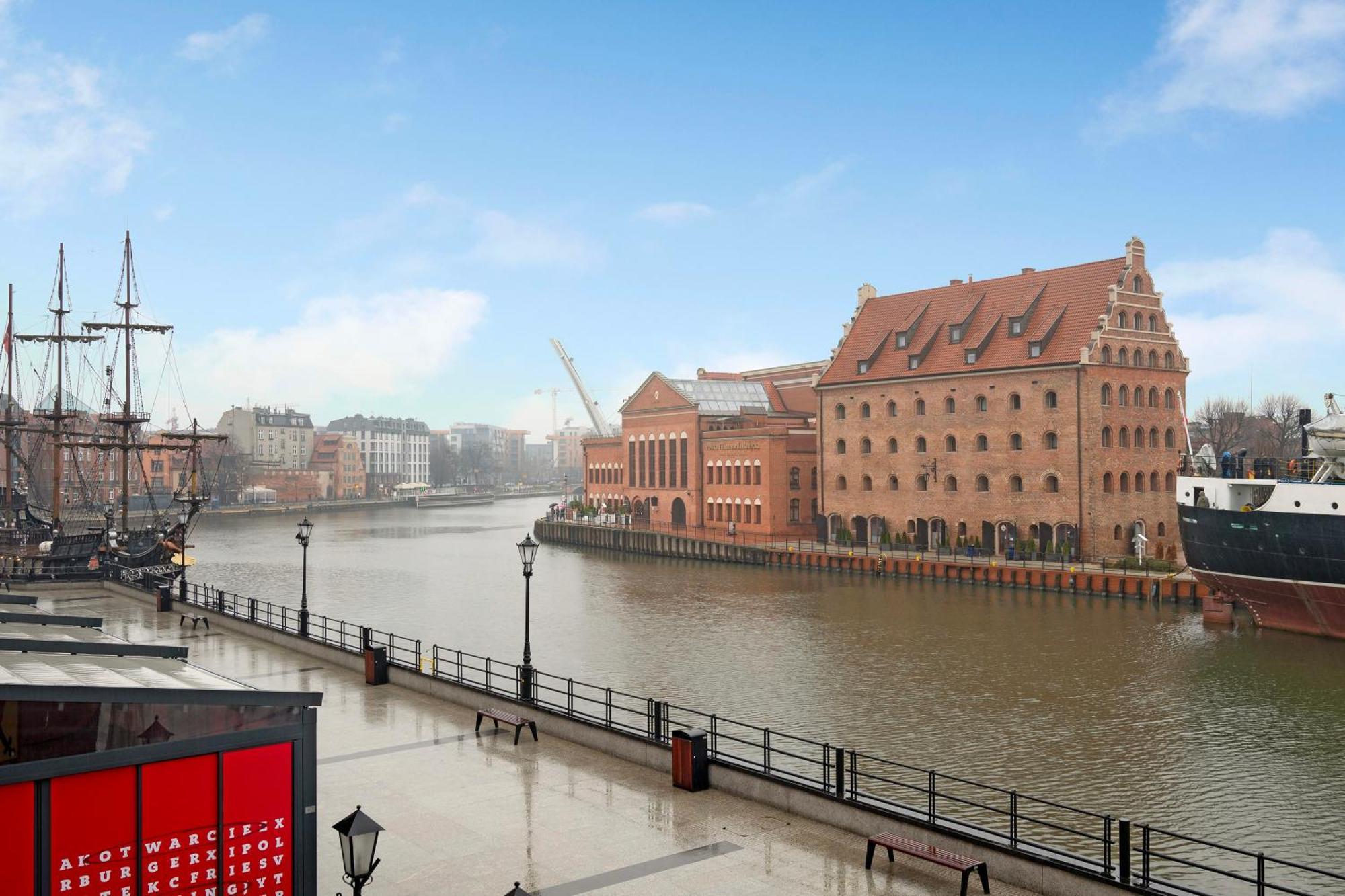 Apartment Motlawa Bulvar Z Widokiem Na Rzeke Motlawa By Downtown Gdansk