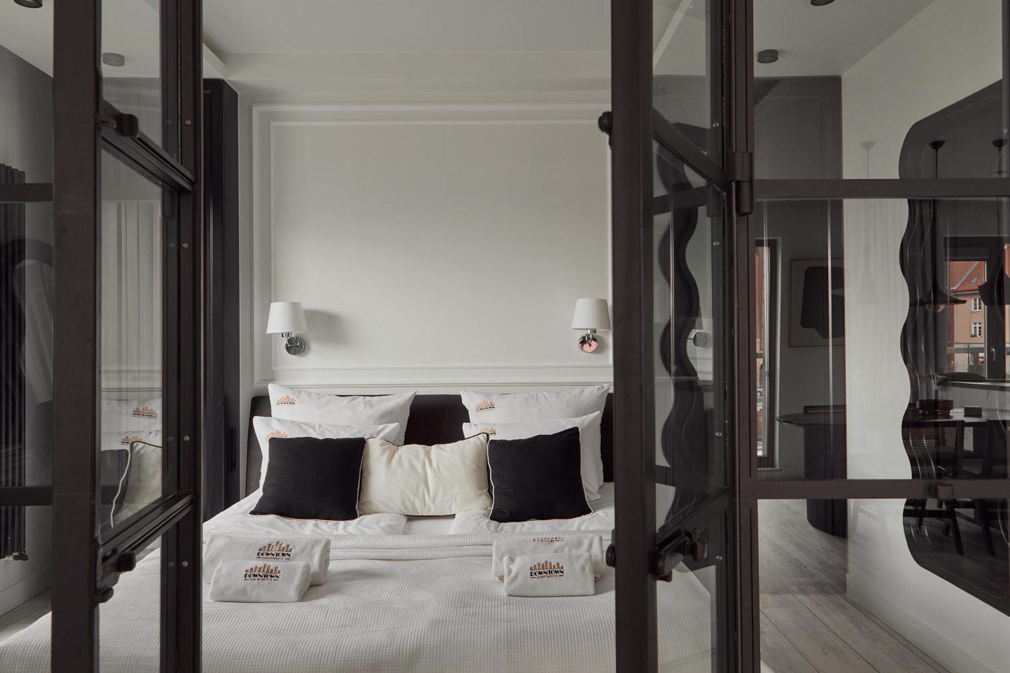 Waterlane River View Premium Spa, Pool & Gym By Downtown Gdansk