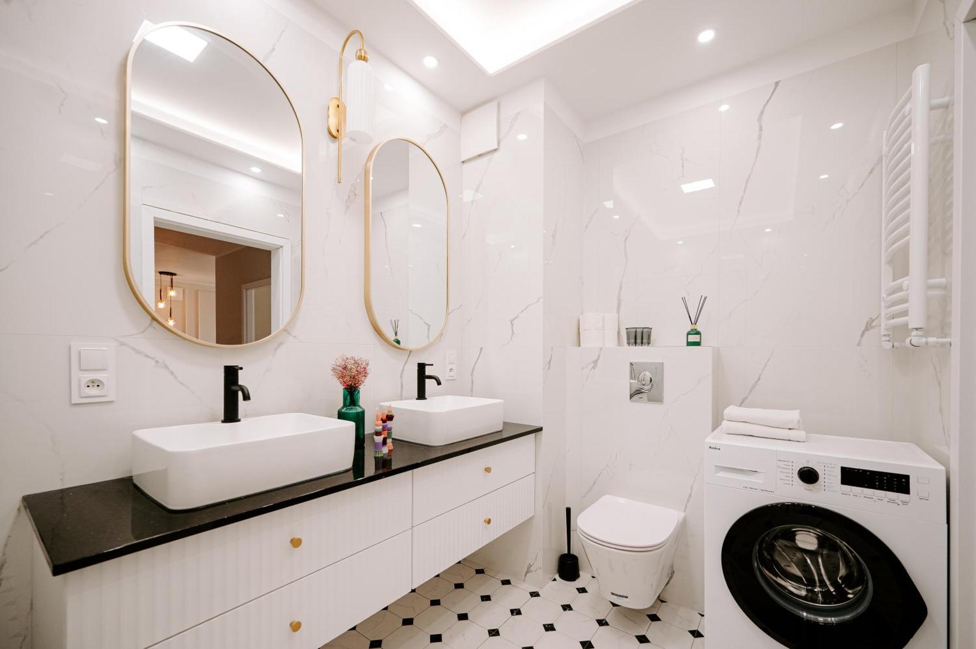 Apartment Pobookowane Wilcza Old Town