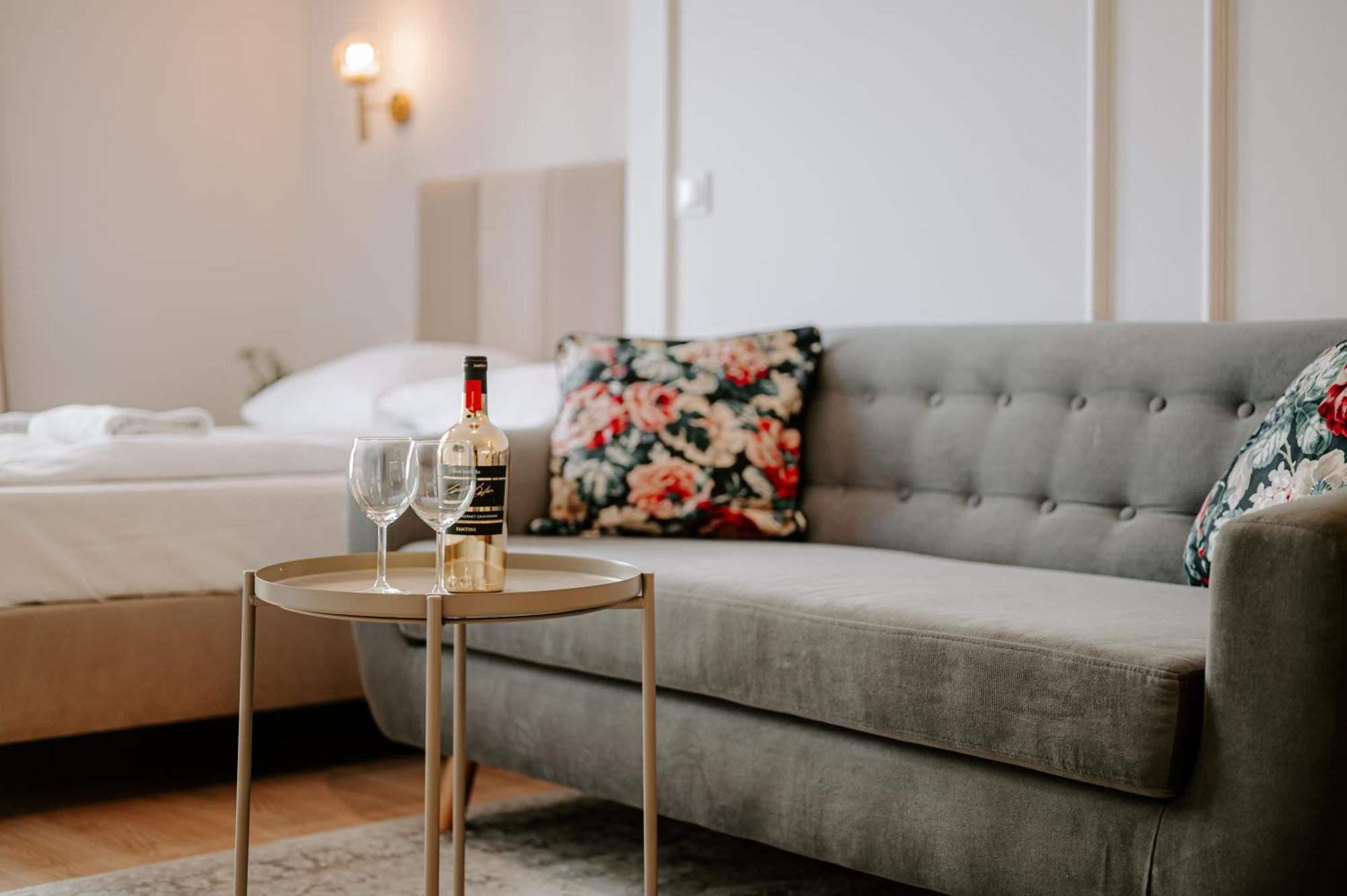 Pobookowane Wilcza Old Town Apartment *