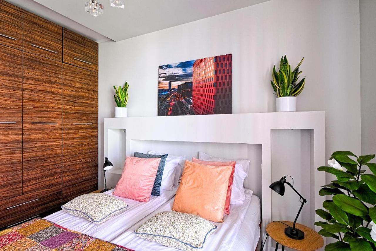 Urban Nest - Szafarnia 5 *