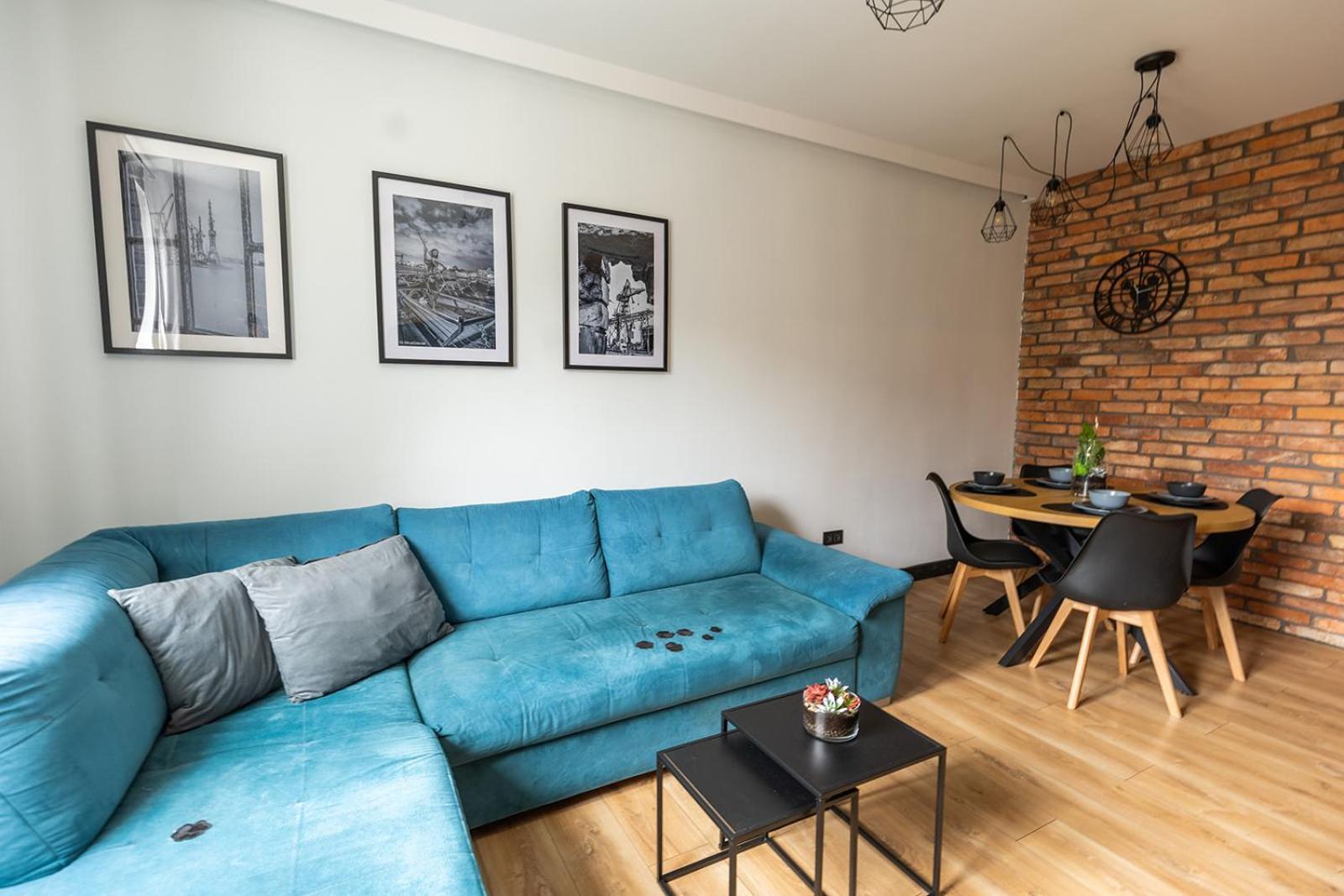 Apartment Brick Loft Premium *