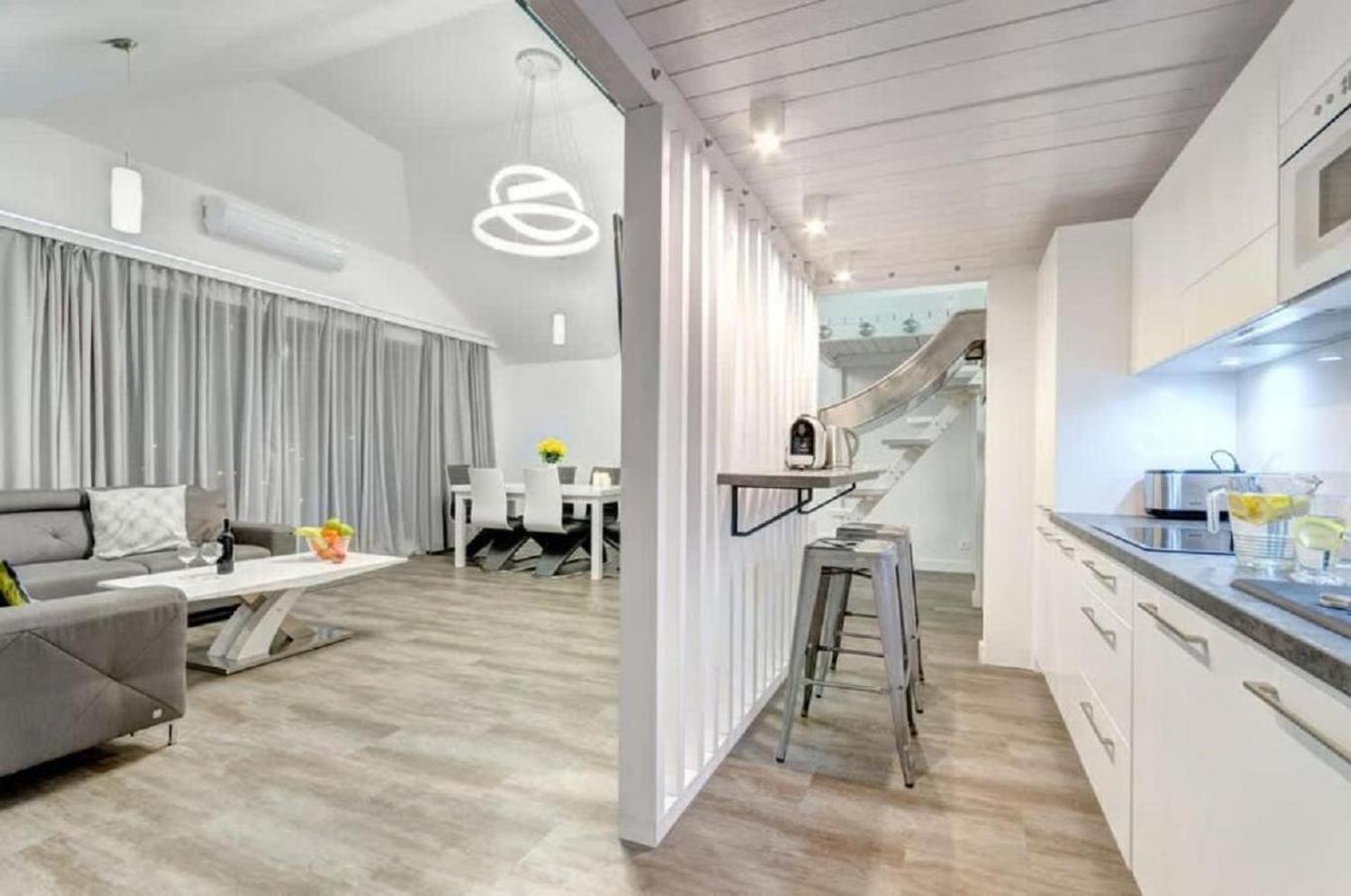 Apartament Dom & House Szafarnia Modern In Old Town *