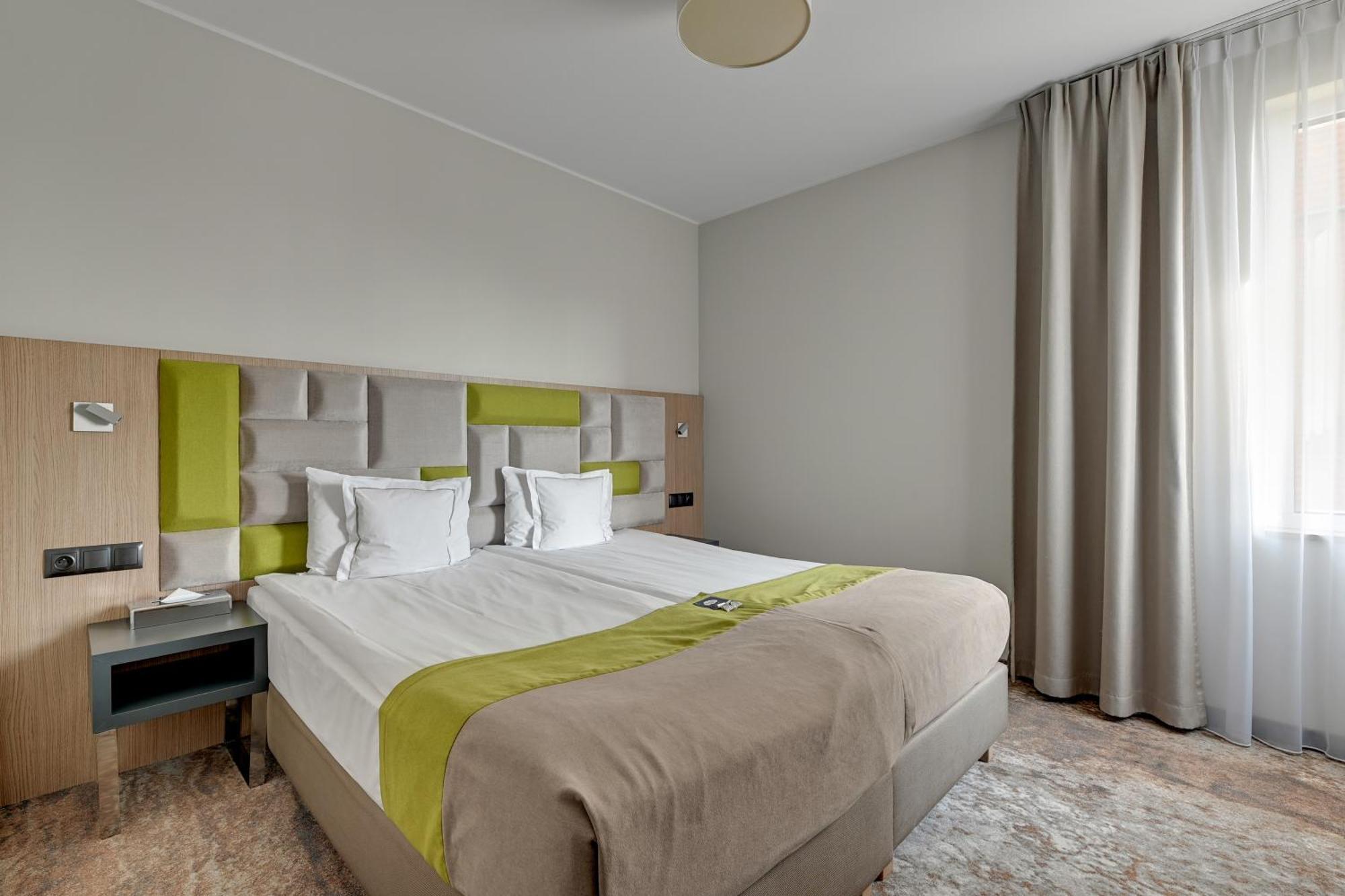 Hotel Almond Business & Spa