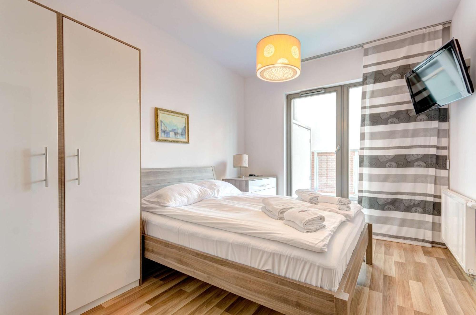 Waterlane Riverside - Spa, Pool, Gym & Parking By Downtown Gdansk