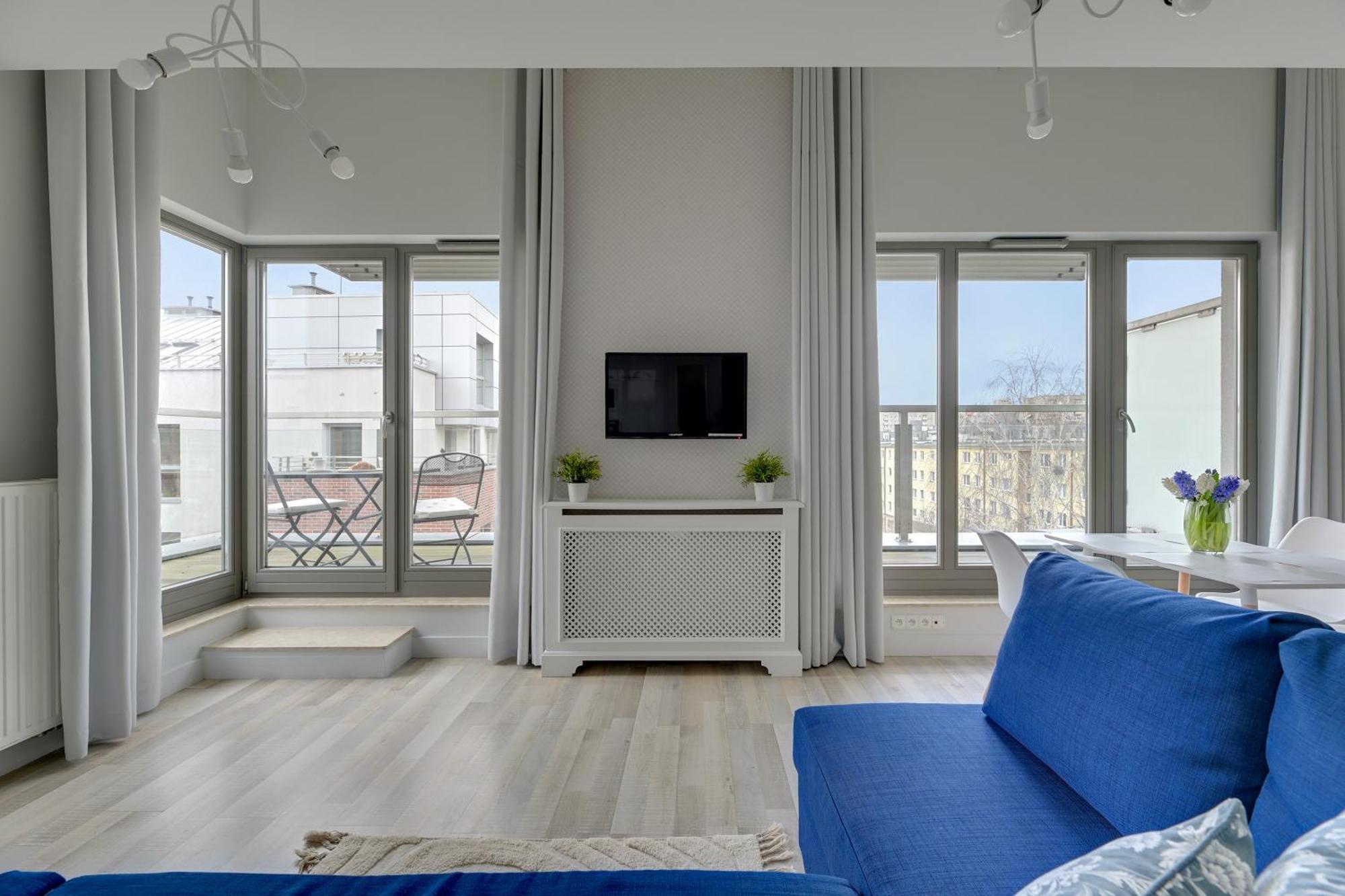 Waterlane Riverside Spa, Pool & Gym By Downtown Apartment