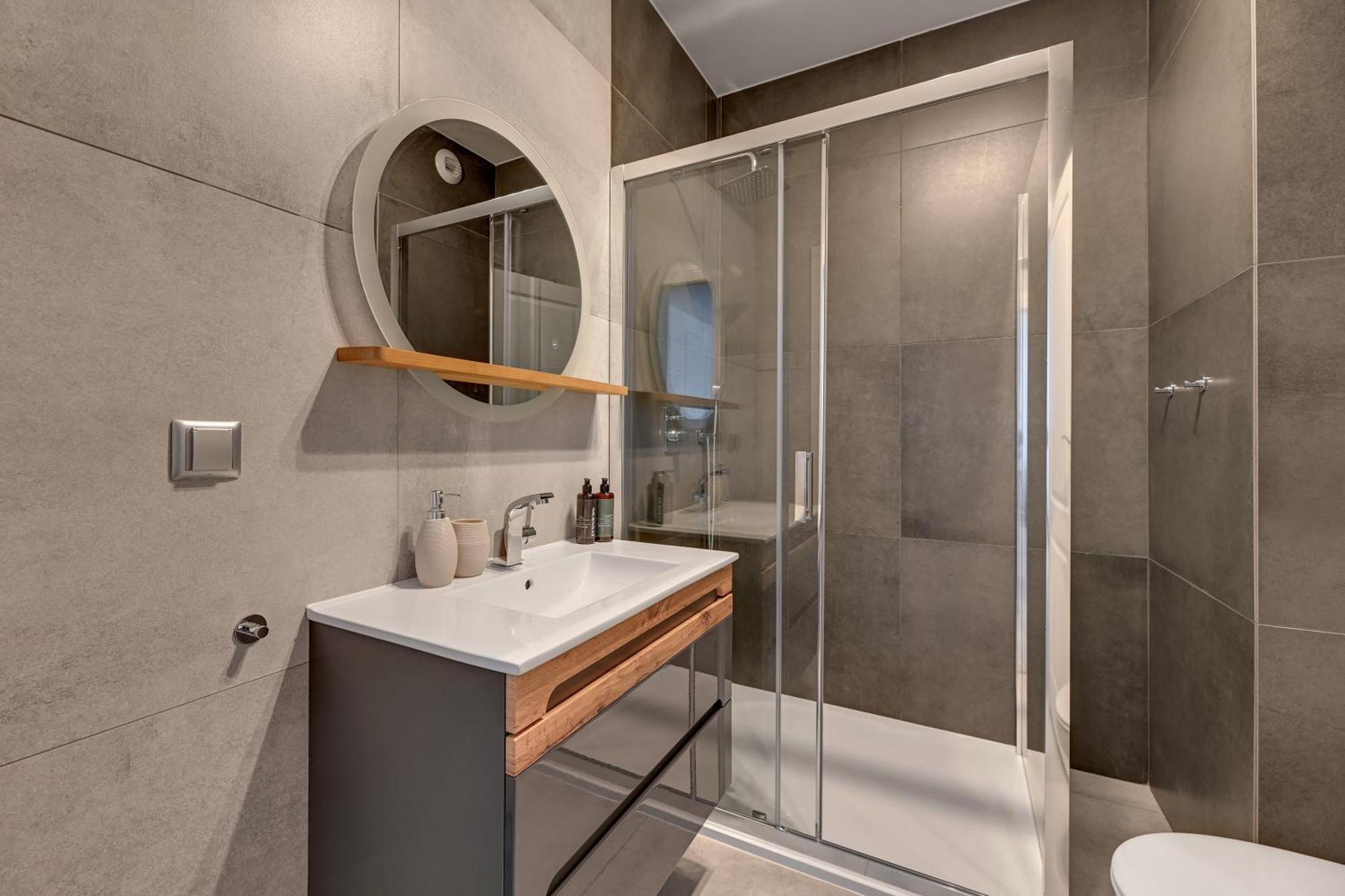 Riverfront By Downtown Apartment Gdansk