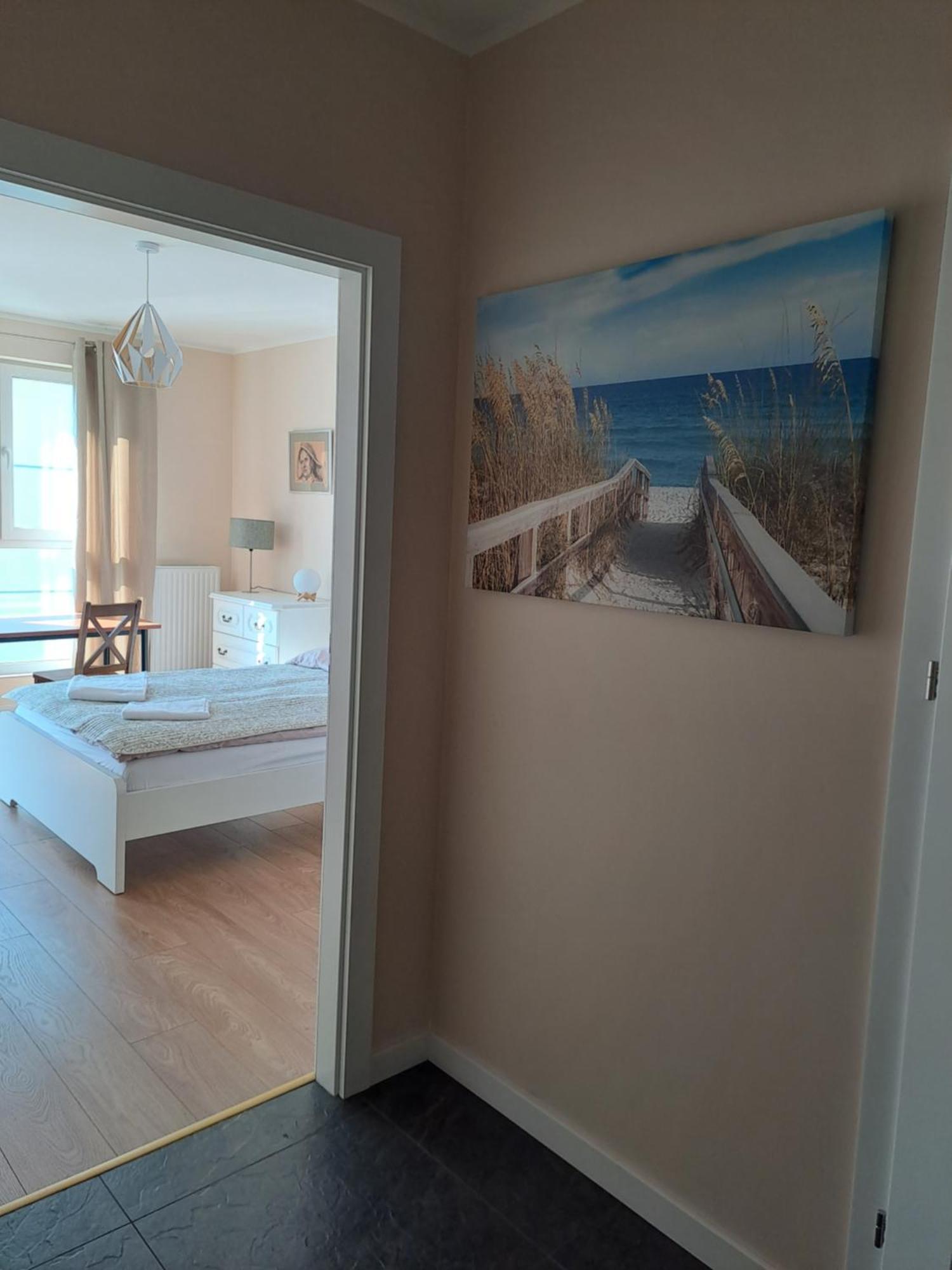 Komfortowy Apartament- 1 Salon, 3 Sypialnie, 2 Lazienki W Gdansku *