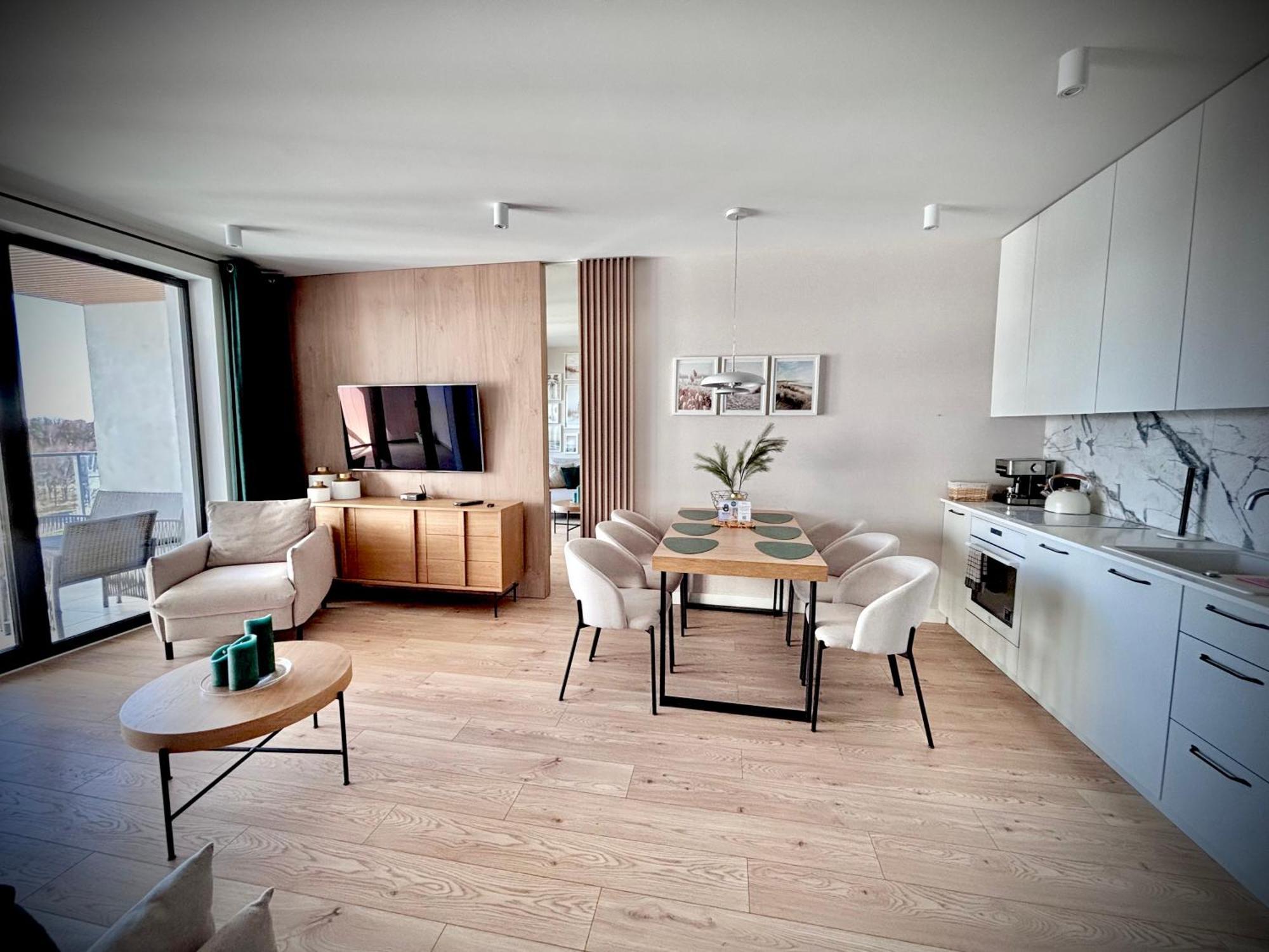 White Glove Prestige Tarasy Baltyku Molo * Gdańsk