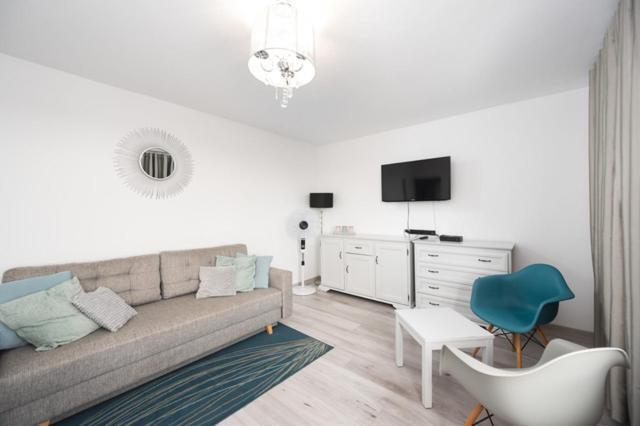 Totu Baltic - Korzeniowskiego 28 Brzezno Gdańsk