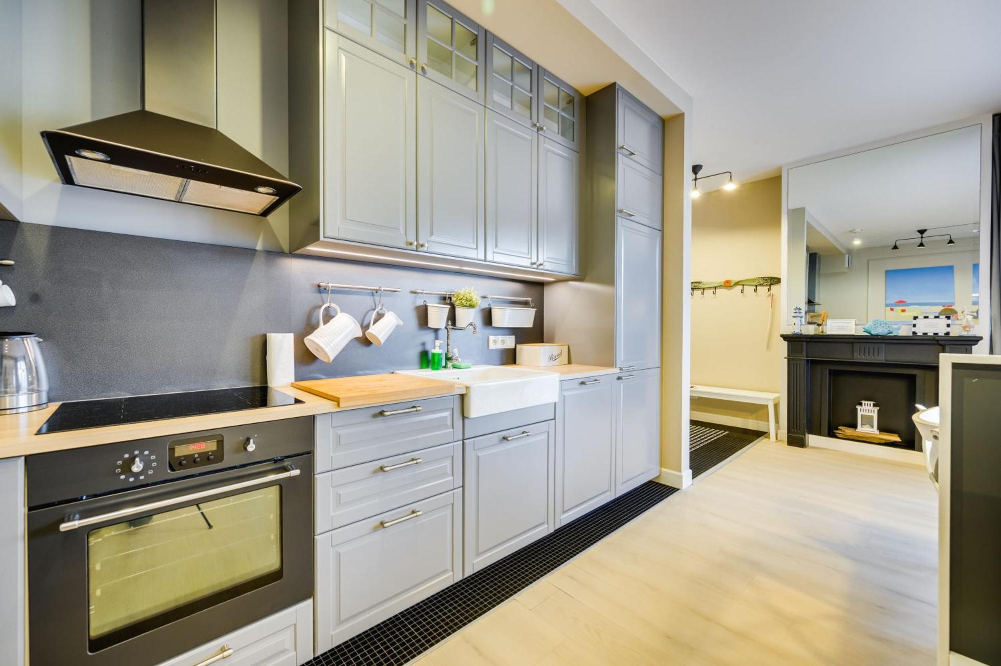 Sunny Terrace By Oneapartments Apartment