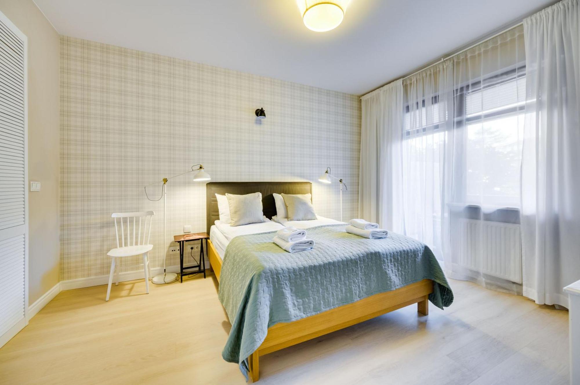 Sunny Terrace By Oneapartments Apartment