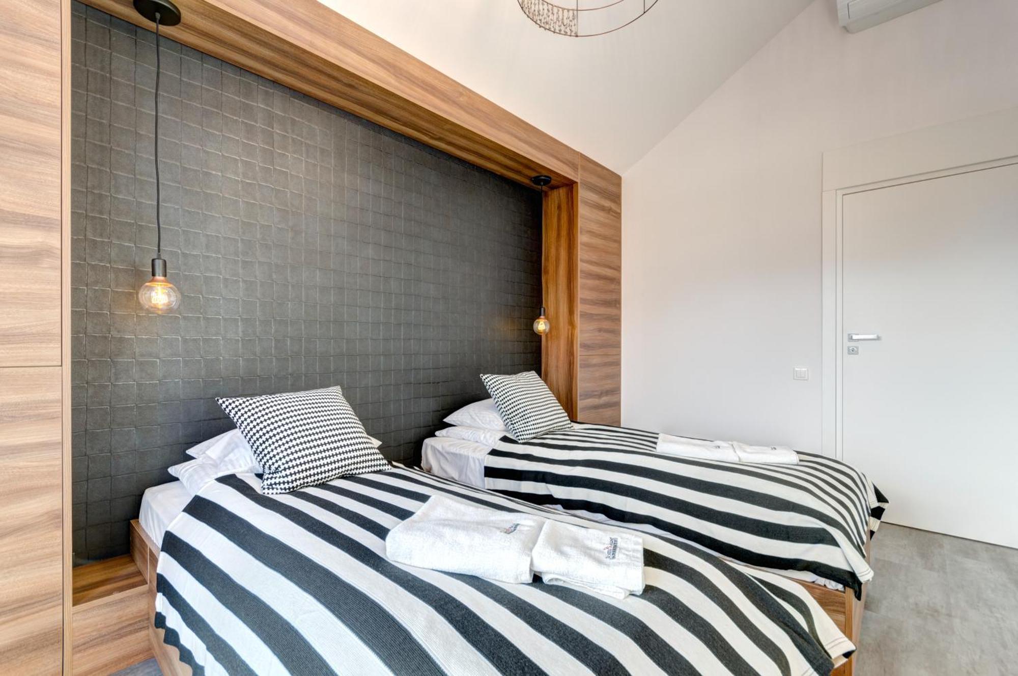 Waterlane Riverside - Spa, Pool, Gym & Parking By Downtown Apartment