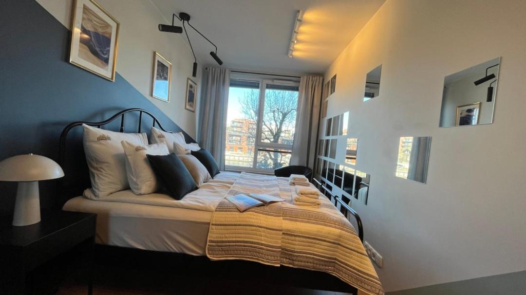 Chlebova - Riverside View Terrace, Free Parking, Gym & Kidsplay By Downtown