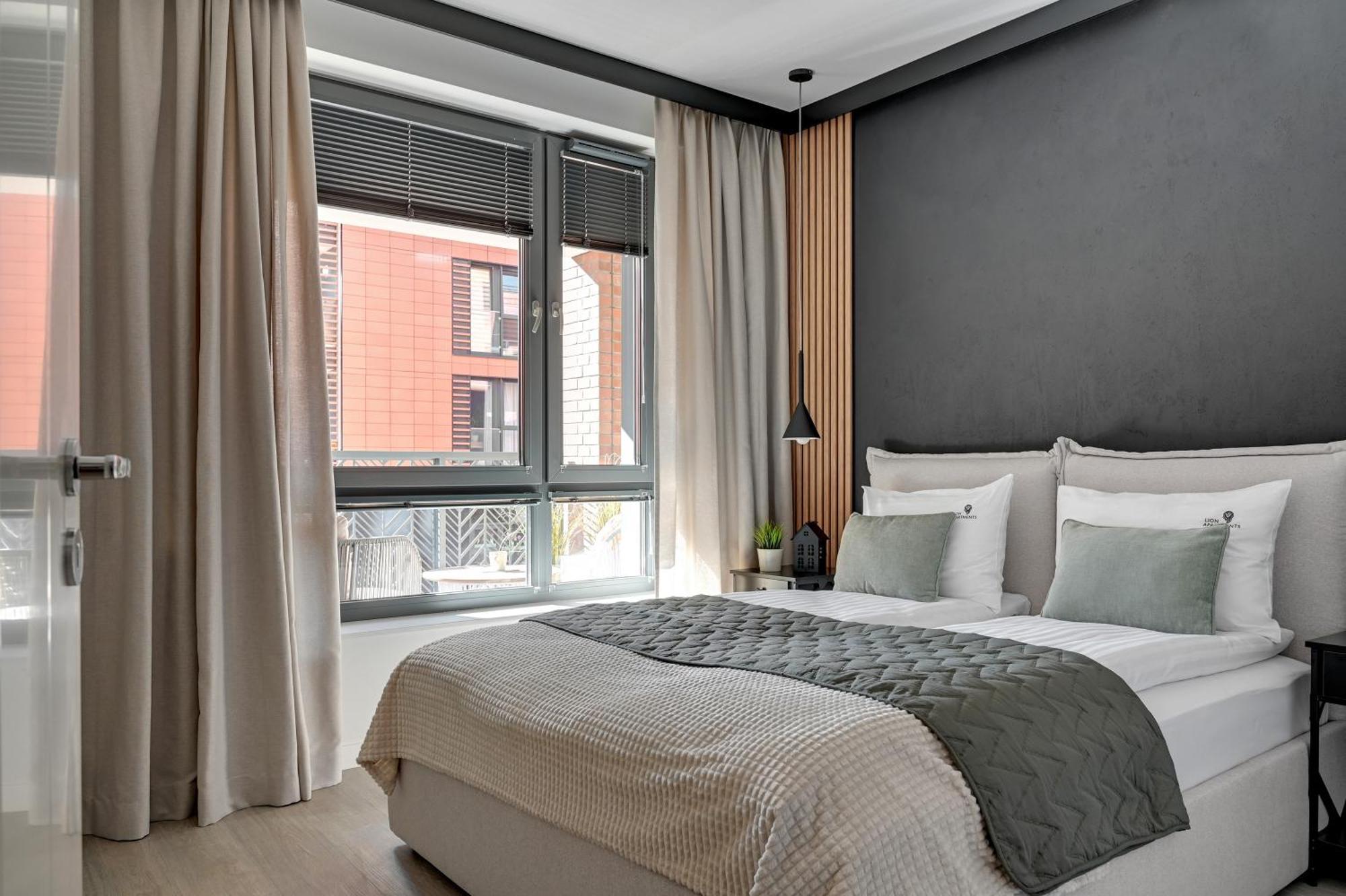 Scala Center Premium With Parking By Lion * Gdańsk