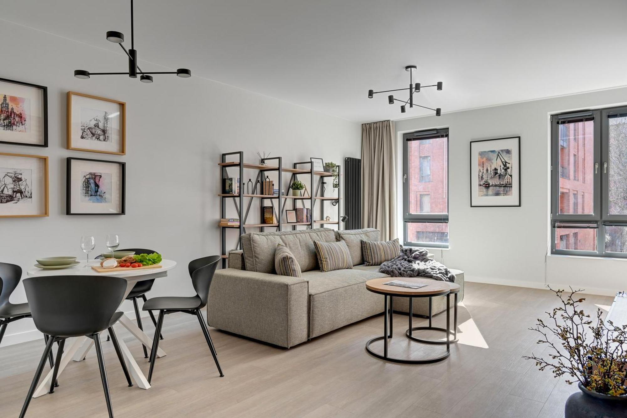 Scala Center Premium With Parking By Lion * Gdańsk