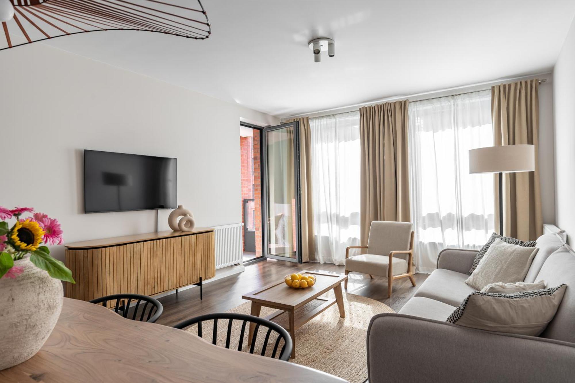 Scala Center Premium With Parking By Lion Gdańsk