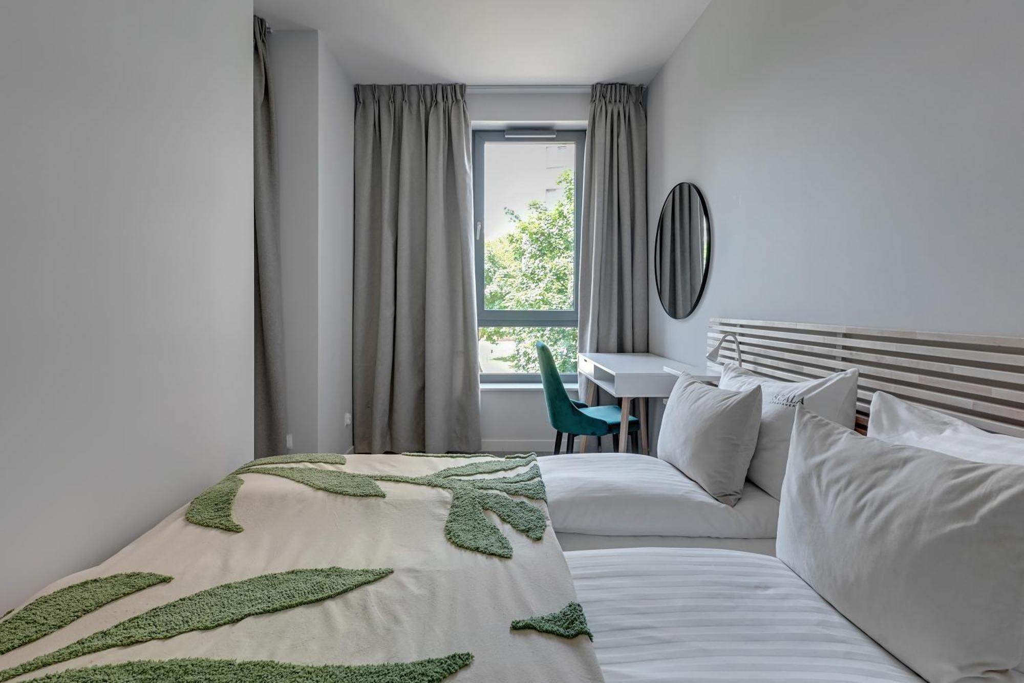 Scala Center Premium With Parking By Lion * Gdańsk